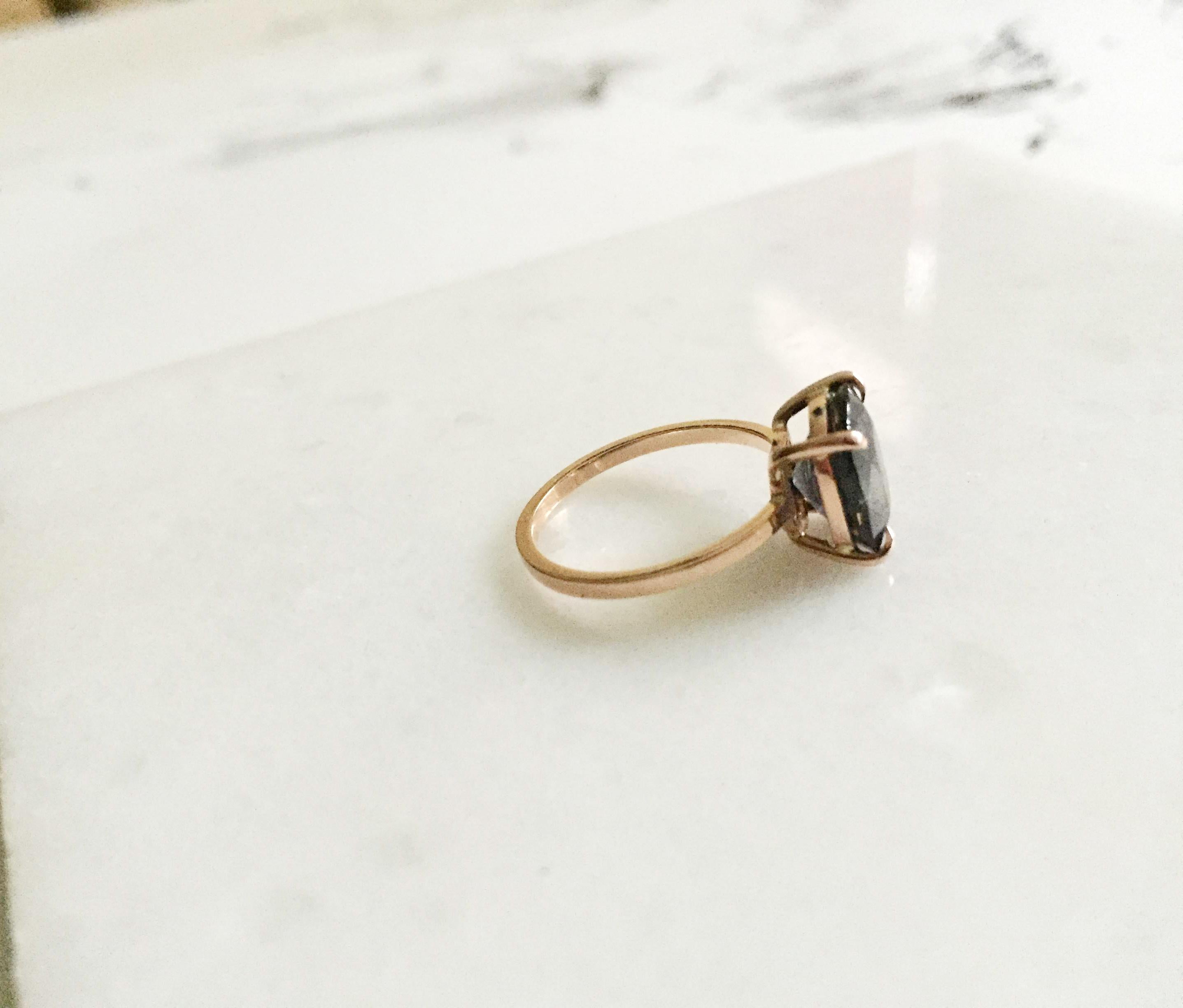 Rose Gold Tea Ring with Purple Spinel  For Sale 3