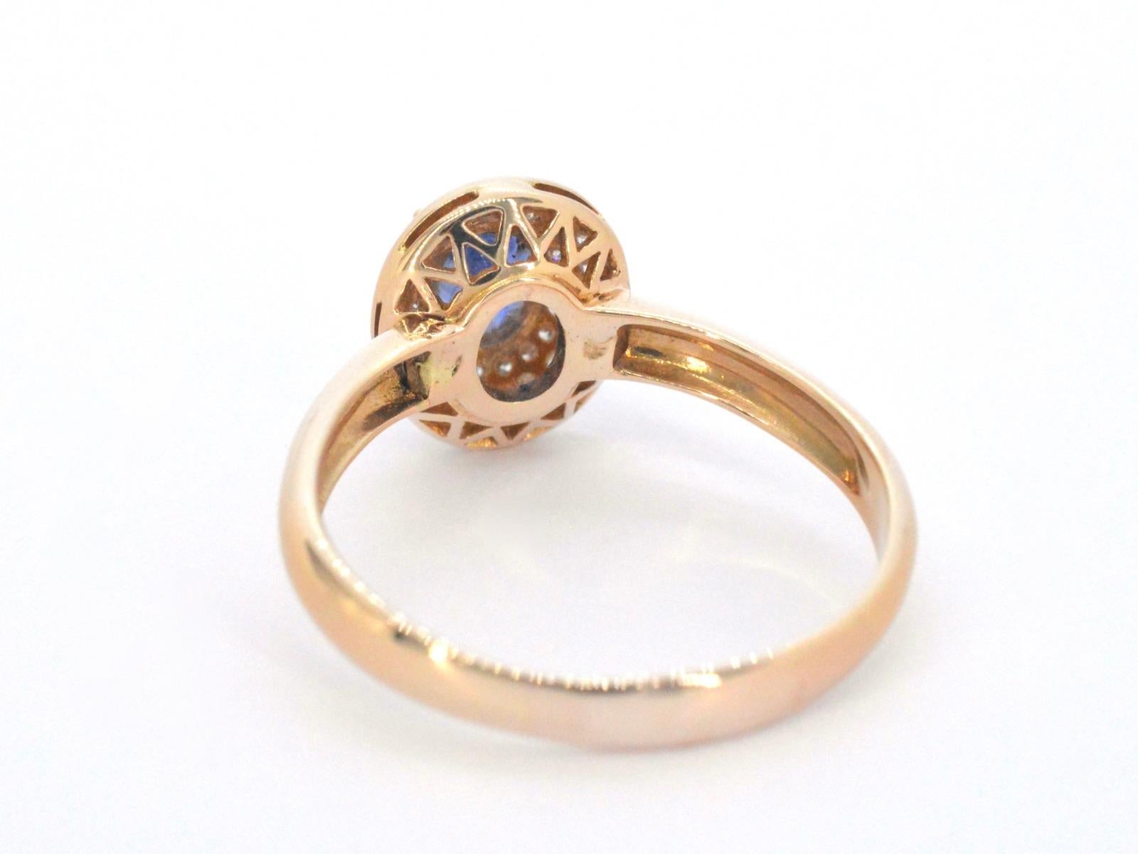 Women's Rose Gold Ring with Sapphire and Diamond For Sale