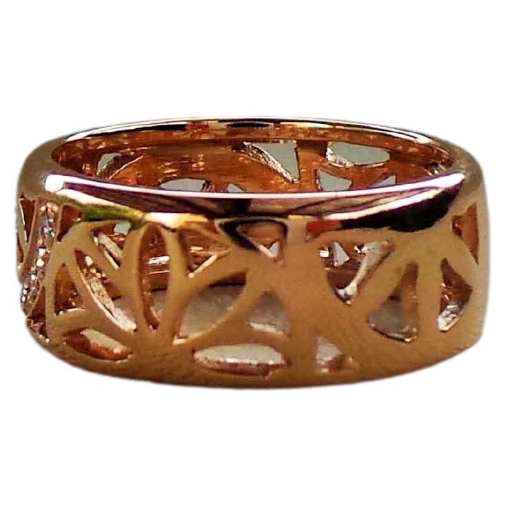 Contemporary Rose Gold Round Diamonds 0.10K Band Flowers Designs Cocktail Ring For Sale