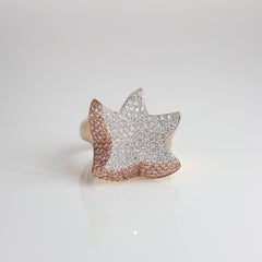 Rose Gold Star-Shaped Band Ring with White and Pink Diamond Pavé