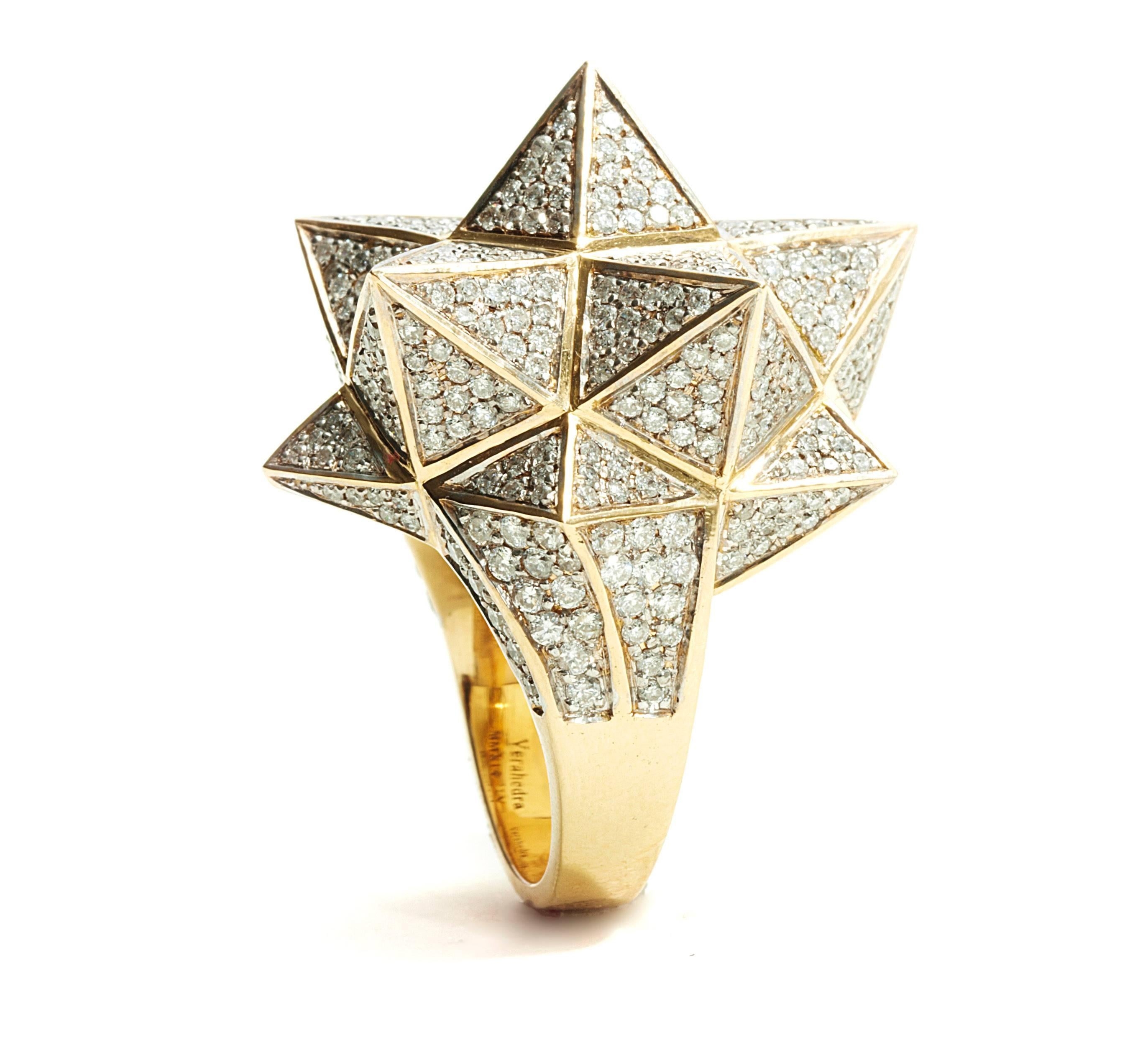 Round Cut Rose Gold Star Tetra Diamond Ring For Sale