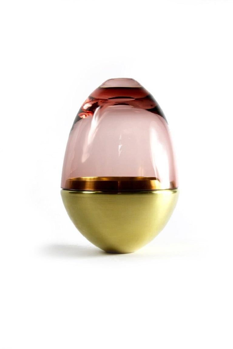 Rose Homage to Faberge jewellery egg, Pia Wüstenberg
Dimensions: D 13.5 x H 20
Materials: glass, metal
Available in other metals: brass, copper

The contemporary reinterpretation of the famous jewellery egg.
Handmade in Europe: hand blown