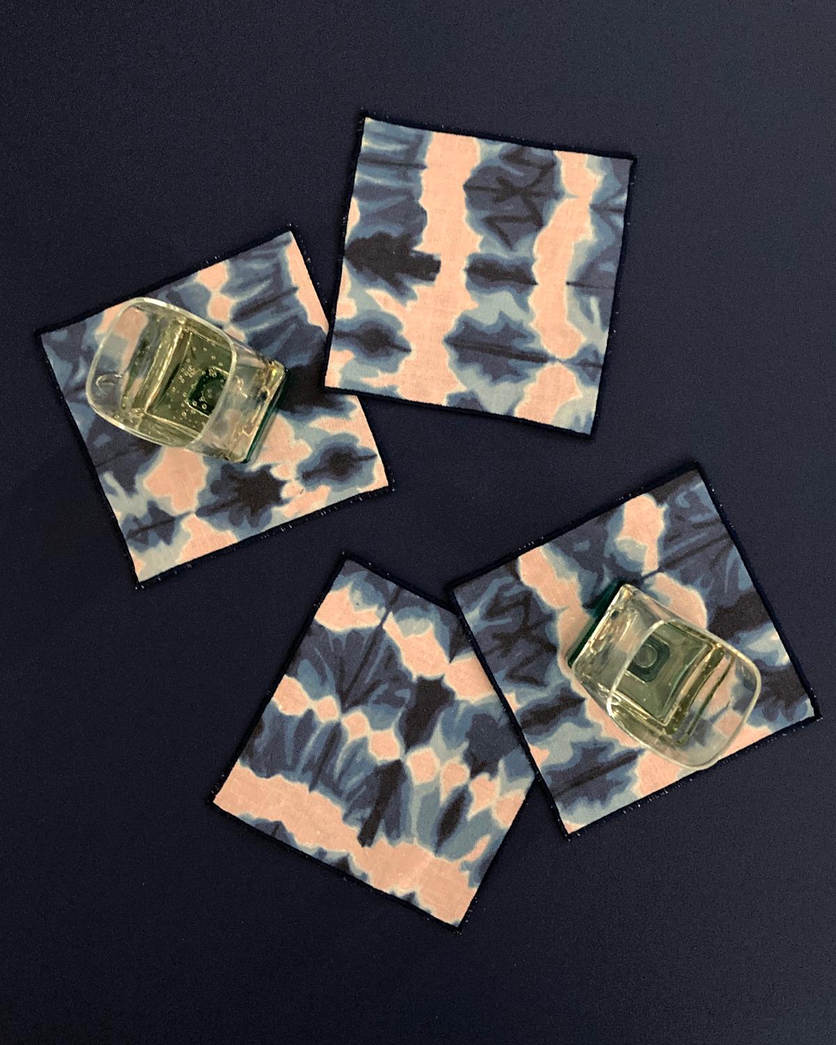 Modern Rose & Indigo Wave Cocktail Napkins, Set of Four For Sale