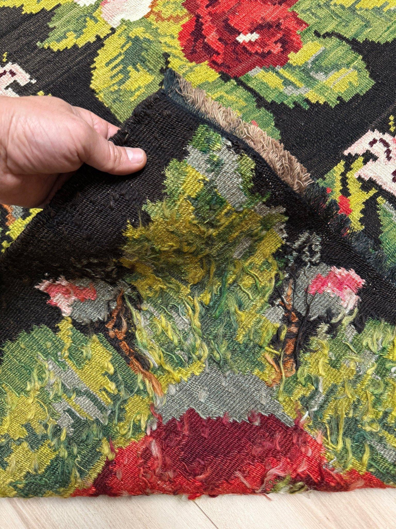 Kilim rosa - Alfombra de lana plana europea vintage - 8′5″×11′3″ - Década de 1940 Moldavia en venta 9