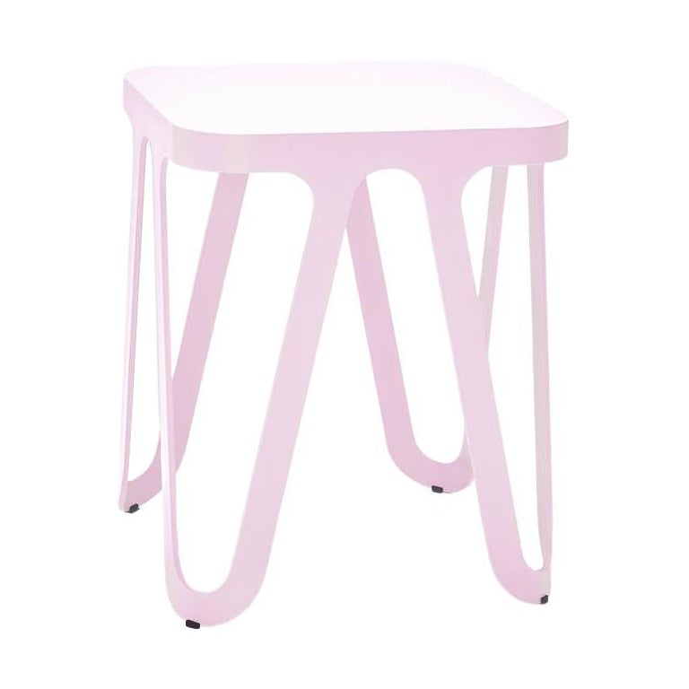 Tabouret Loop rose de Sebastian Scherer