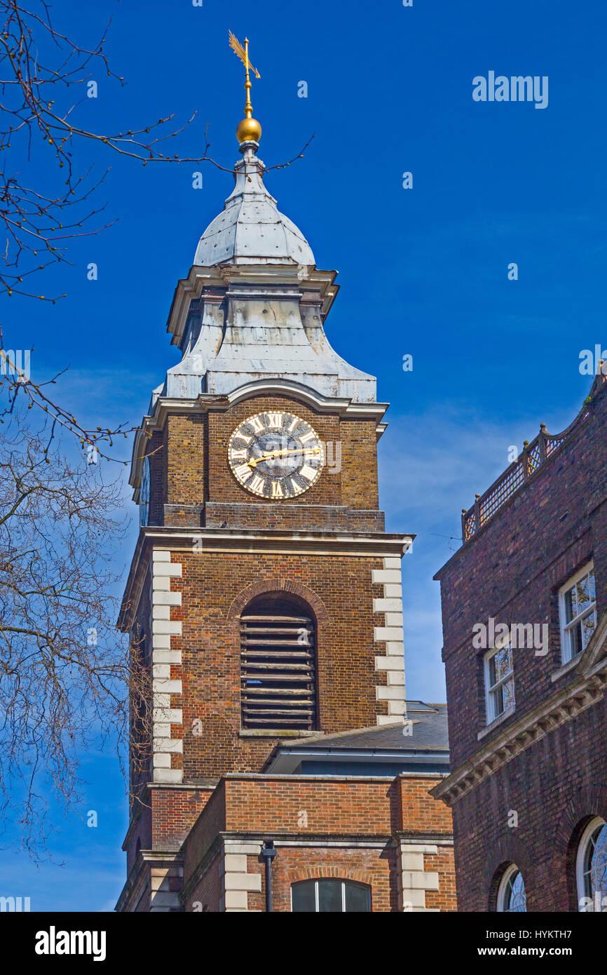 I. John's Church Wapping en vente 1