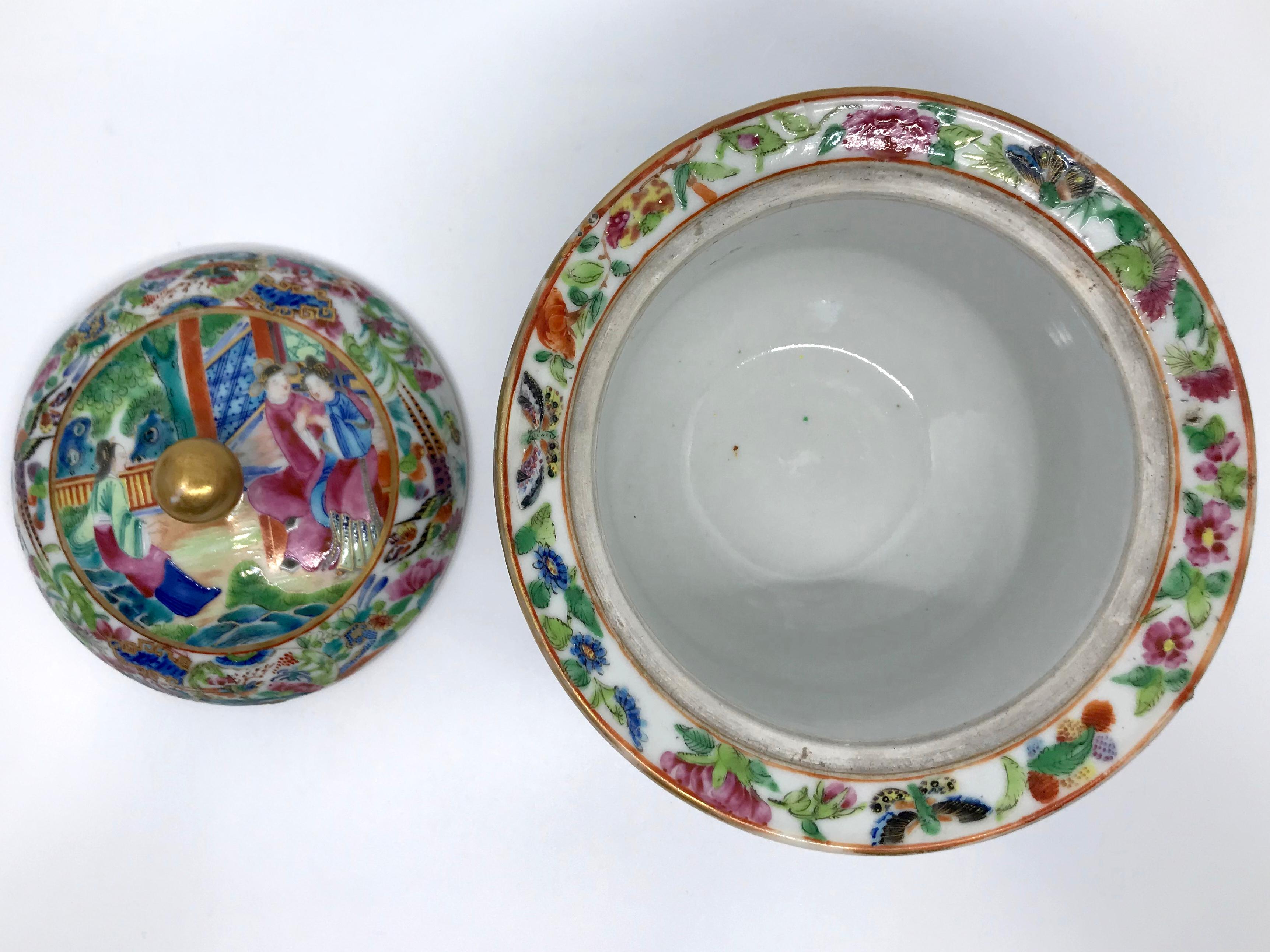 19th Century Rose Mandarin Chinese Porcelain Lidded Bowl
