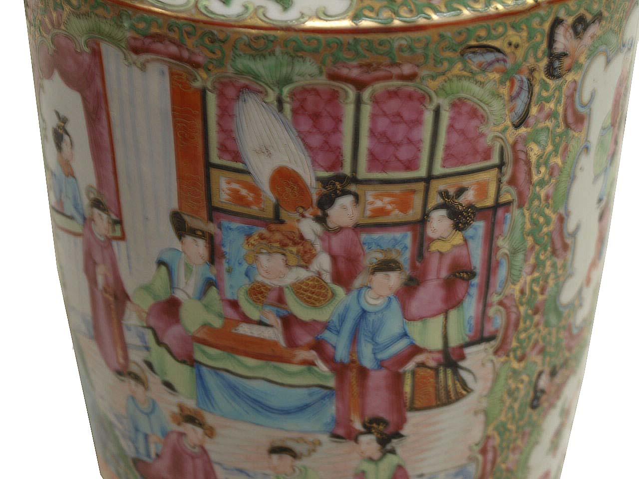 Mandarin Große Vase mit Rosenmotiv im Angebot 7