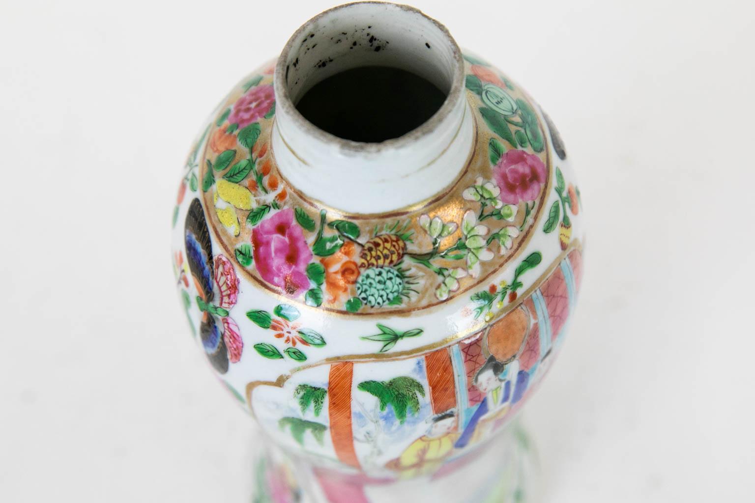 Rose Mandarin Vase For Sale 4