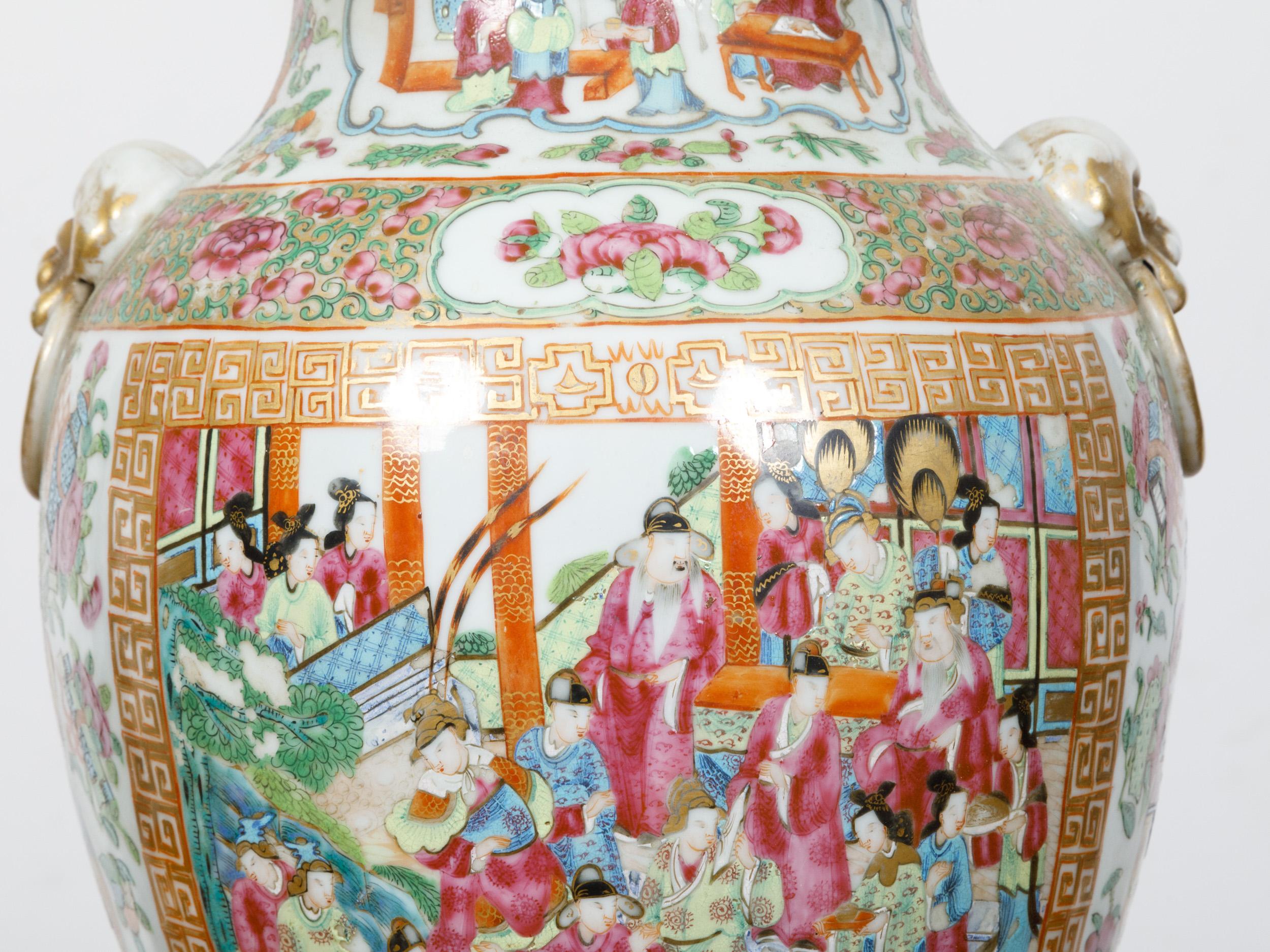Rose Medallion Canton Baluster Vase  circa 1800 Mounted as a Table Lamp For Sale 2