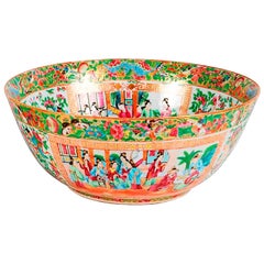 Rose Medallion / Cantonese Bowl, 19th Century