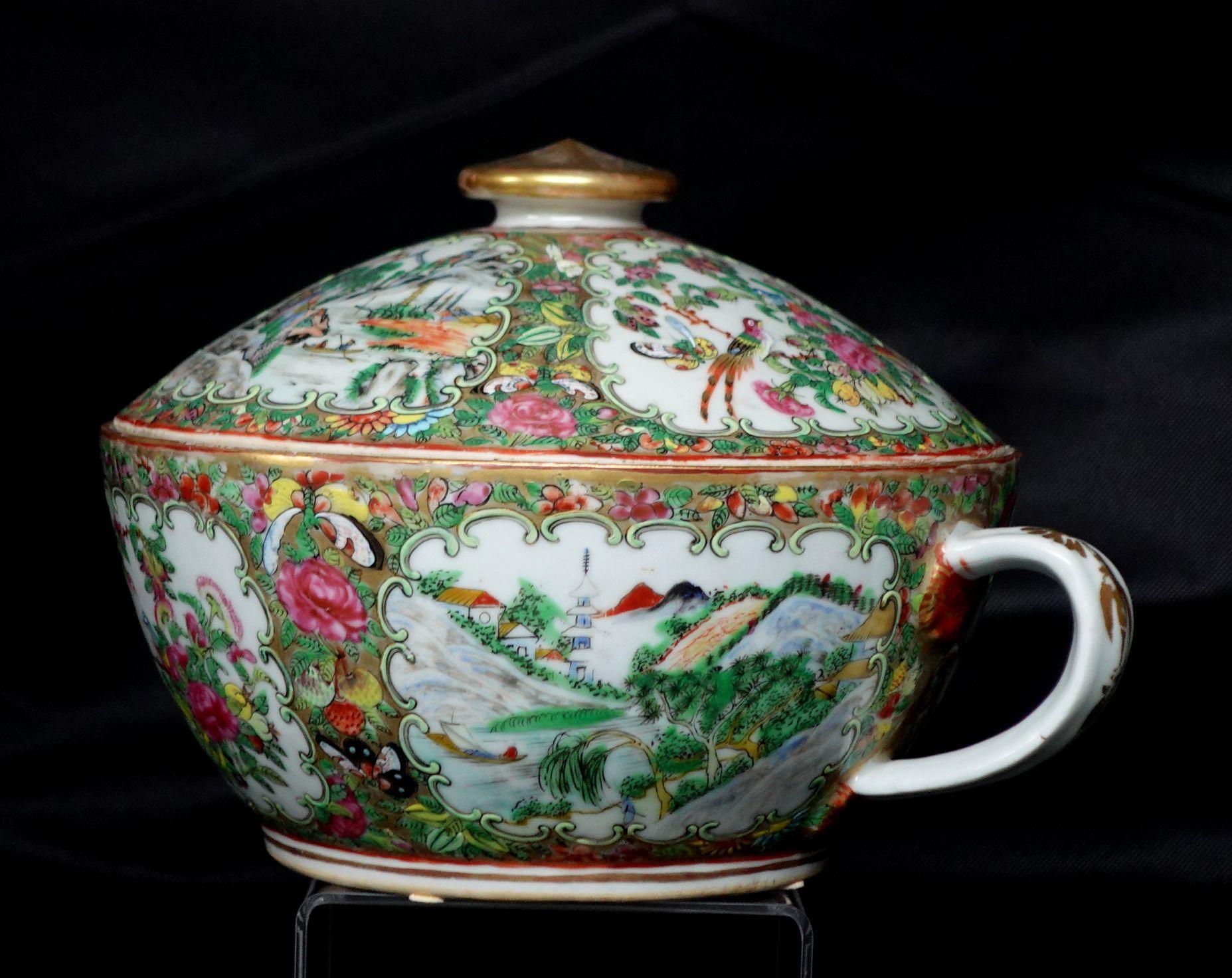 Cuenco de cámara cubierto con medallón rosa de exportación china Siglo XIX Qing en venta