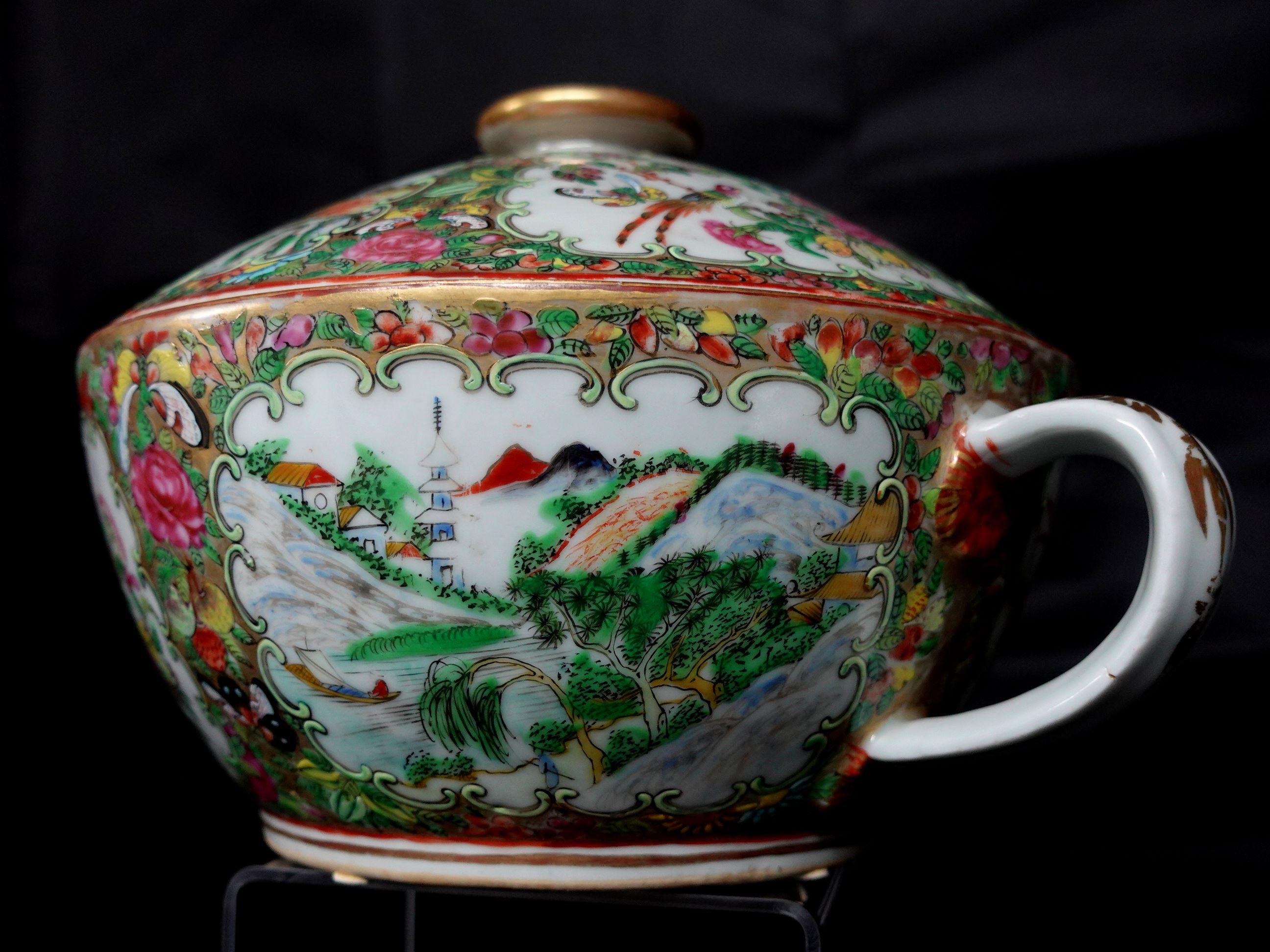 Cuenco de cámara cubierto con medallón rosa de exportación china Siglo XIX Hecho a mano en venta