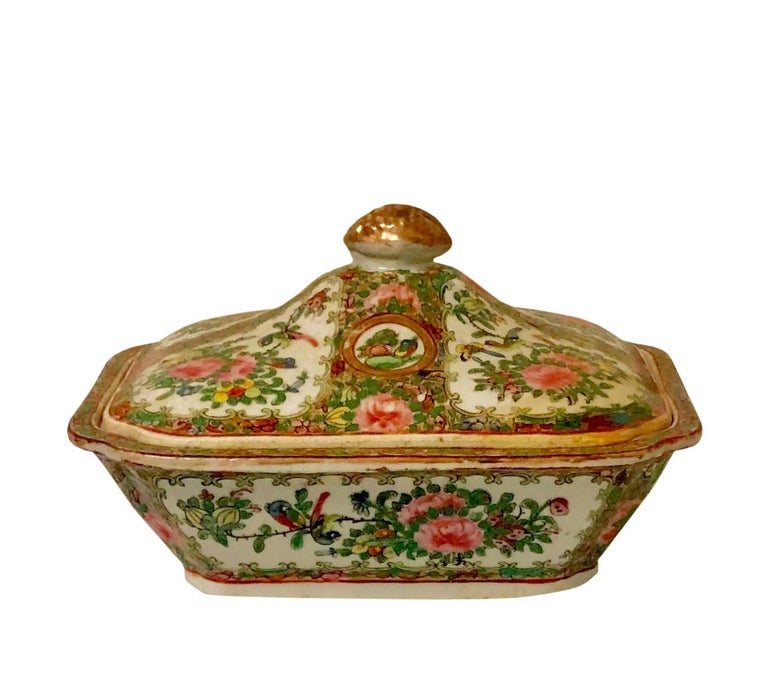 Rose Medallion Chinese Export Covered Dish For Sale at 1stDibs
