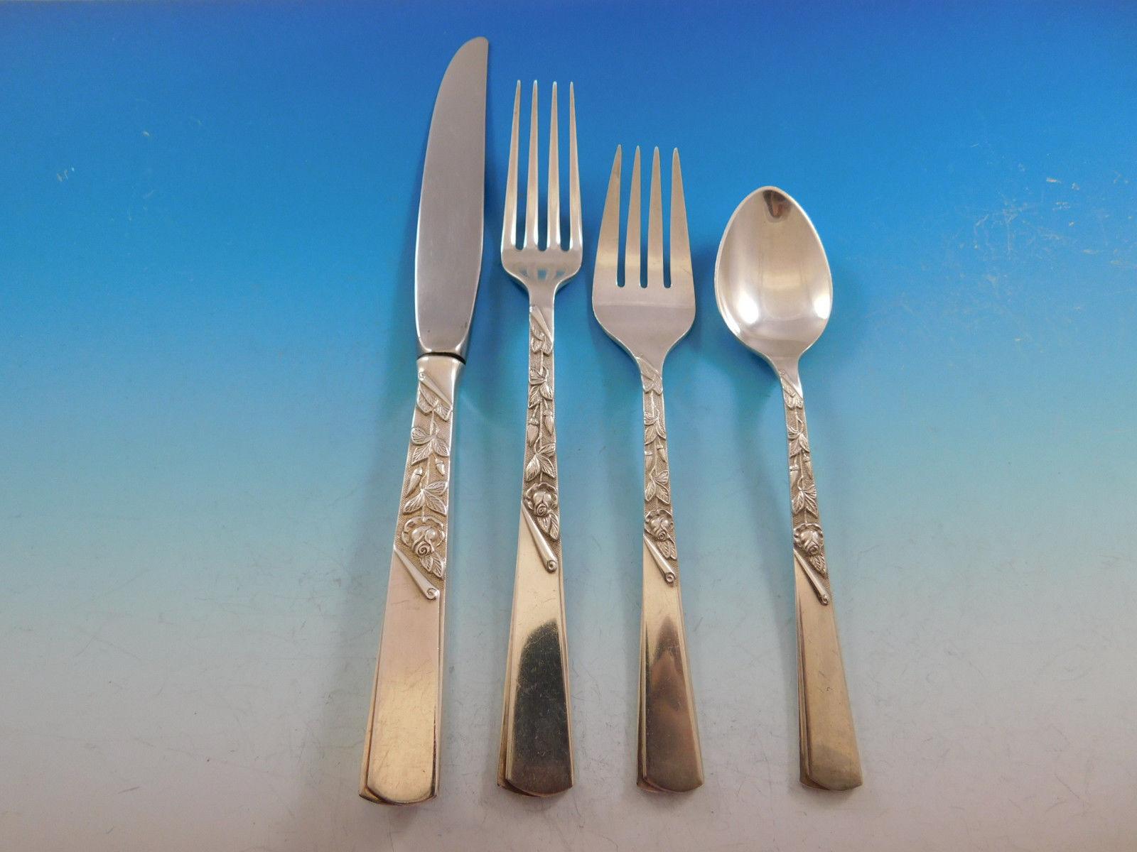 Rose Motif by Stieff Sterling Silver Flatware Set for Eight Service 45 Pieces In Excellent Condition For Sale In Big Bend, WI