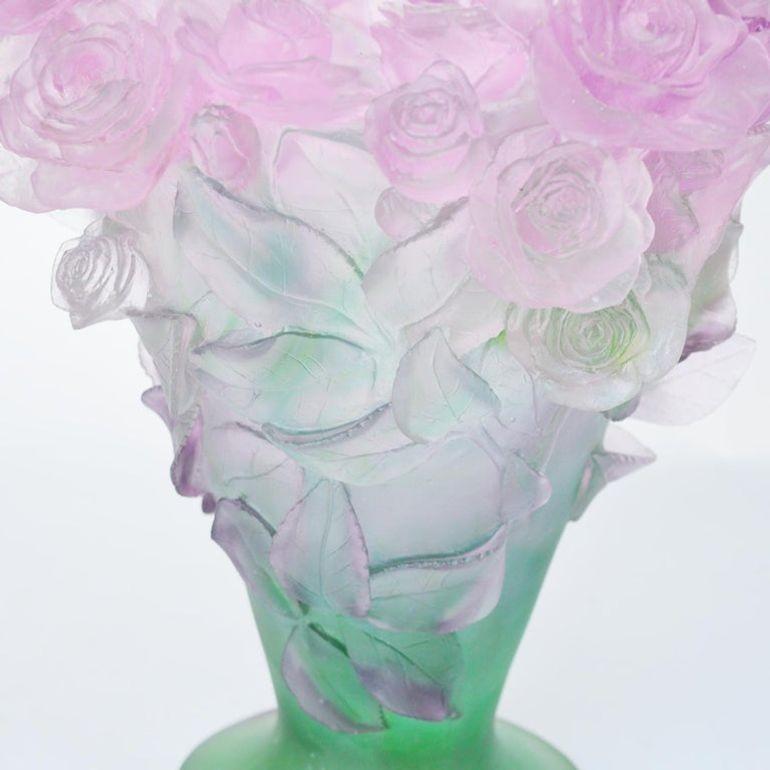 Vaso Rose Passion di Daum. Francia, anni '90. In condizioni buone in vendita a Los Angeles, CA