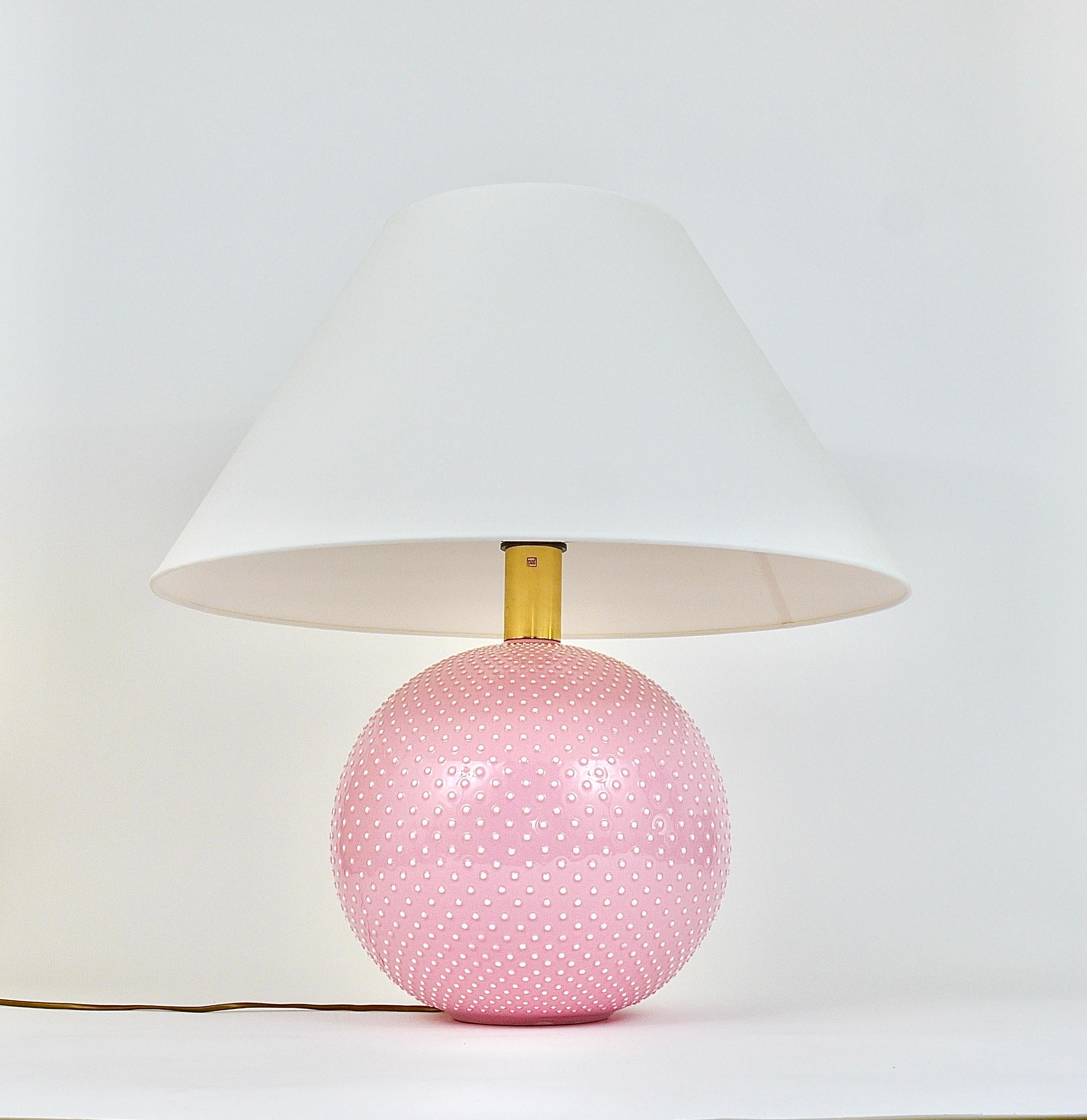 Mid-Century Modern Rosé Pastel Polka Dot Sphere Table Lamp, Ceramic, Brass, Studio Paf Milano, 1970 For Sale