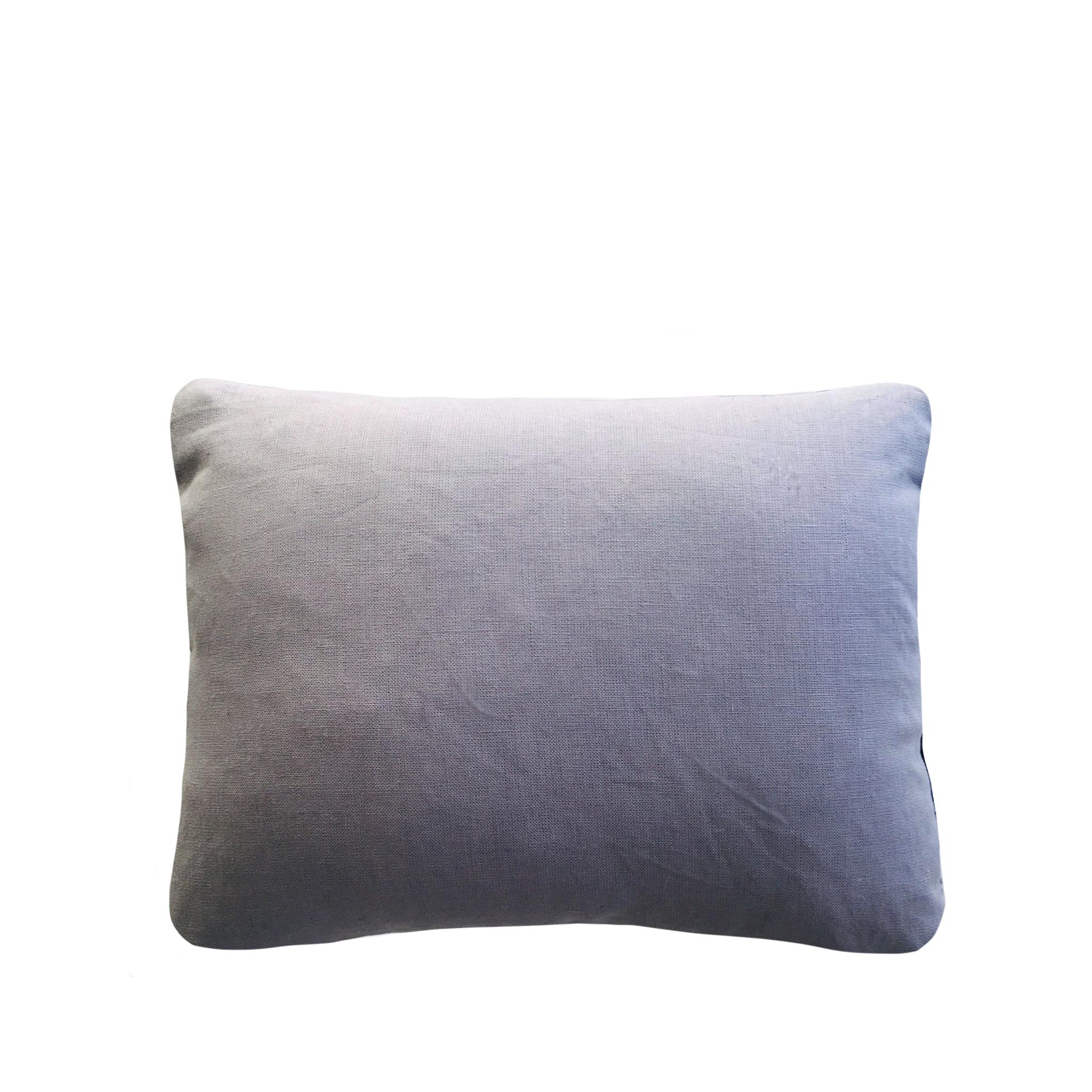 Rose velvet cushion dyed with indigo in Ripple pattern with grey linen backing. Hand-dyed and sewn in New York City, down pillow insert made locally in NYC. Pillow measures 12 x 16 inches. Each velvet cushion is hand made and one of a kind.

Custom