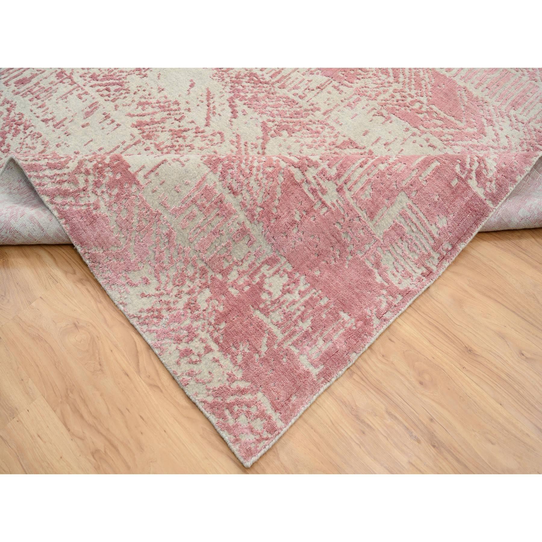 Rose Pink Wool and Art Silk Jacquard Hand Loomed Oriental Rug 11'10
