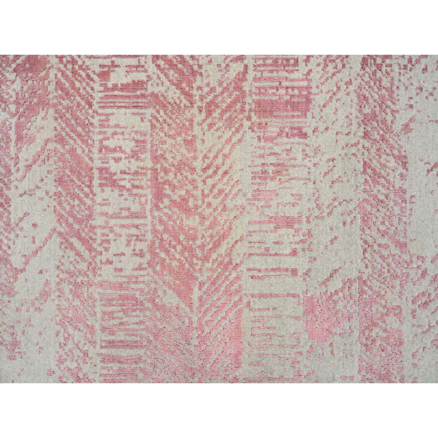 Rose Pink Wool and Art Silk Jacquard Hand Loomed Oriental Rug 11'10