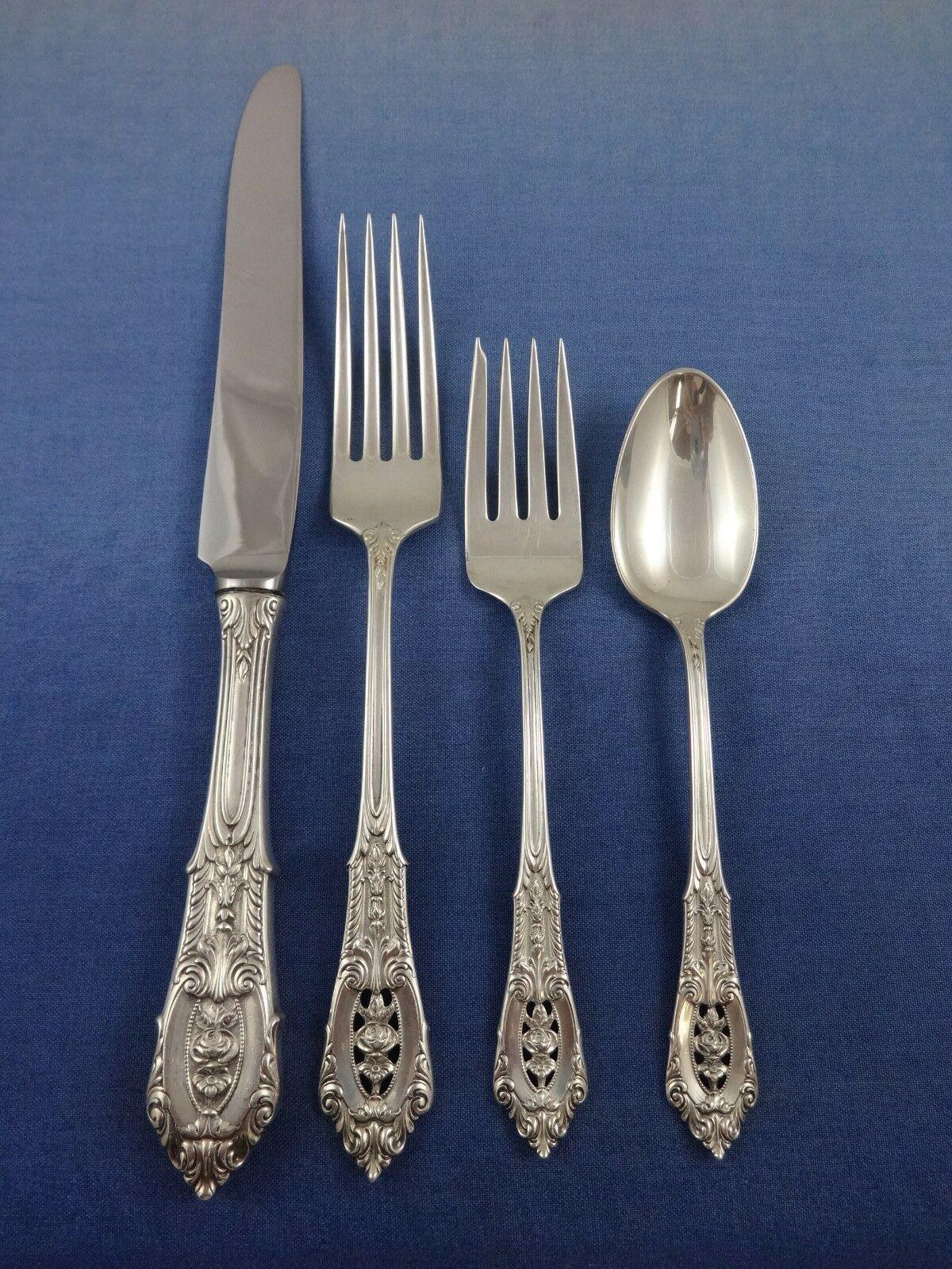 Rose Point by Wallace Sterling Silver Flatware Set for 8 Service 40 Pcs Dinner In Excellent Condition For Sale In Big Bend, WI