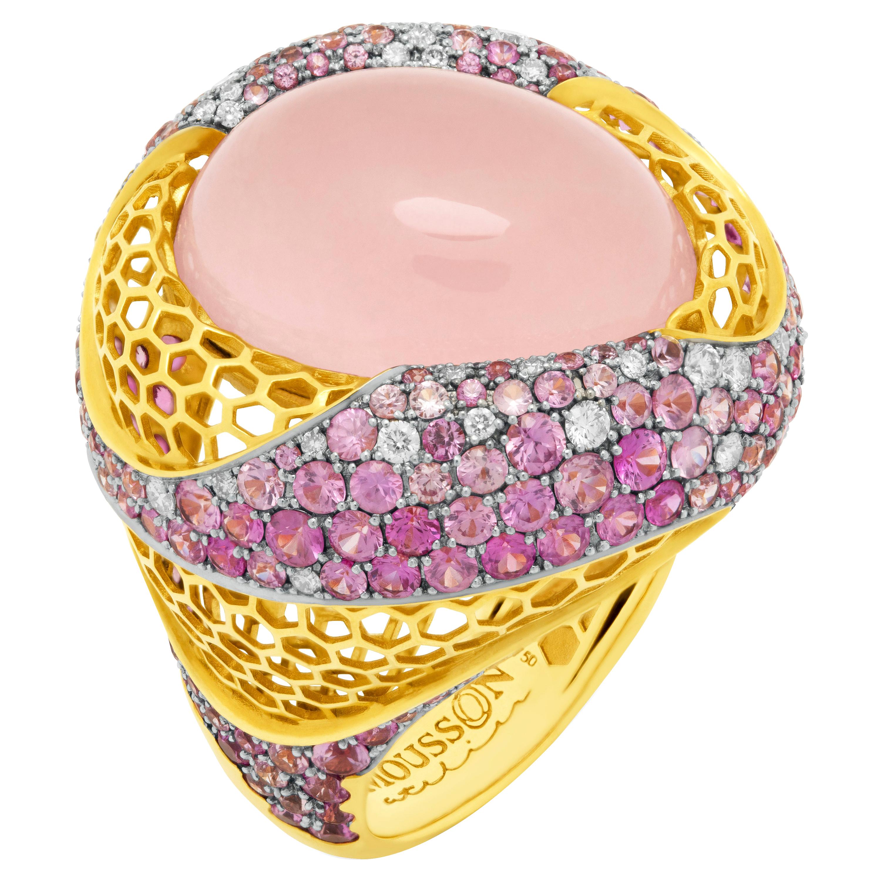 Rose Quartz 17.04 Carat Diamonds Pink Sapphires 18 Karat Yellow Gold Ring For Sale
