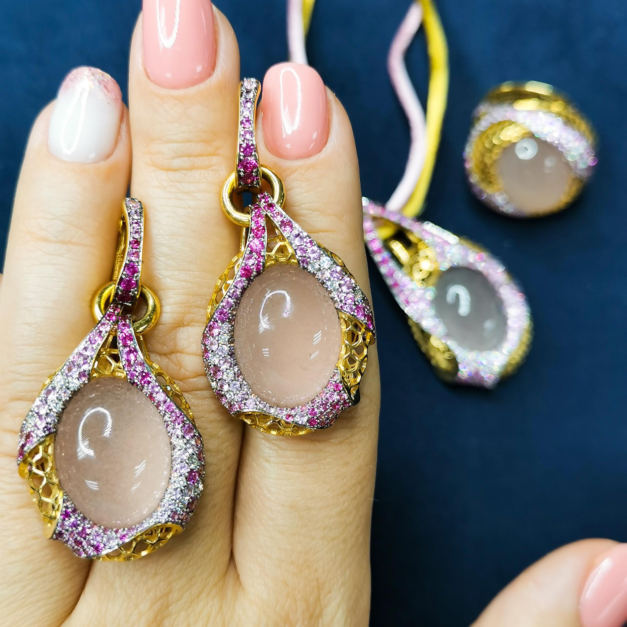 Rose Quartz 33.34 Carat Diamonds Pink Sapphires 18 Karat Yellow Gold Earrings For Sale 4