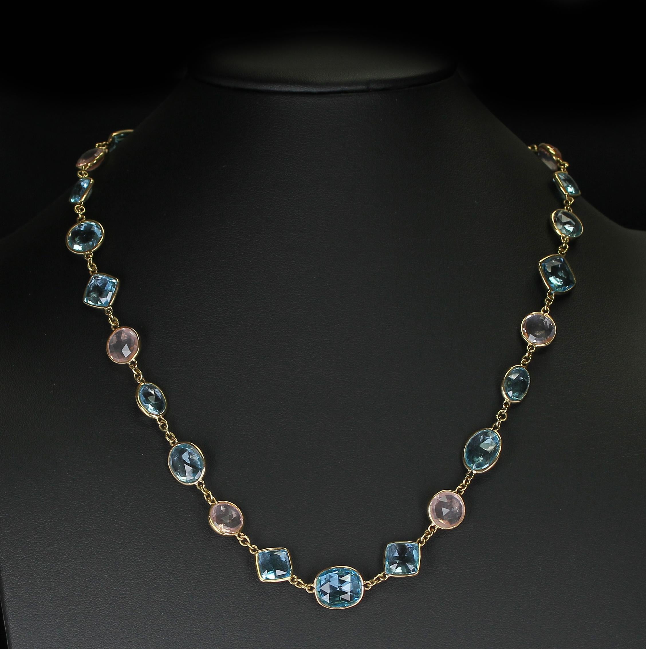 Taille rose Collier à facettes en quartz rose et topaze bleue, formes mélangées, collier fin 18 carats en vente