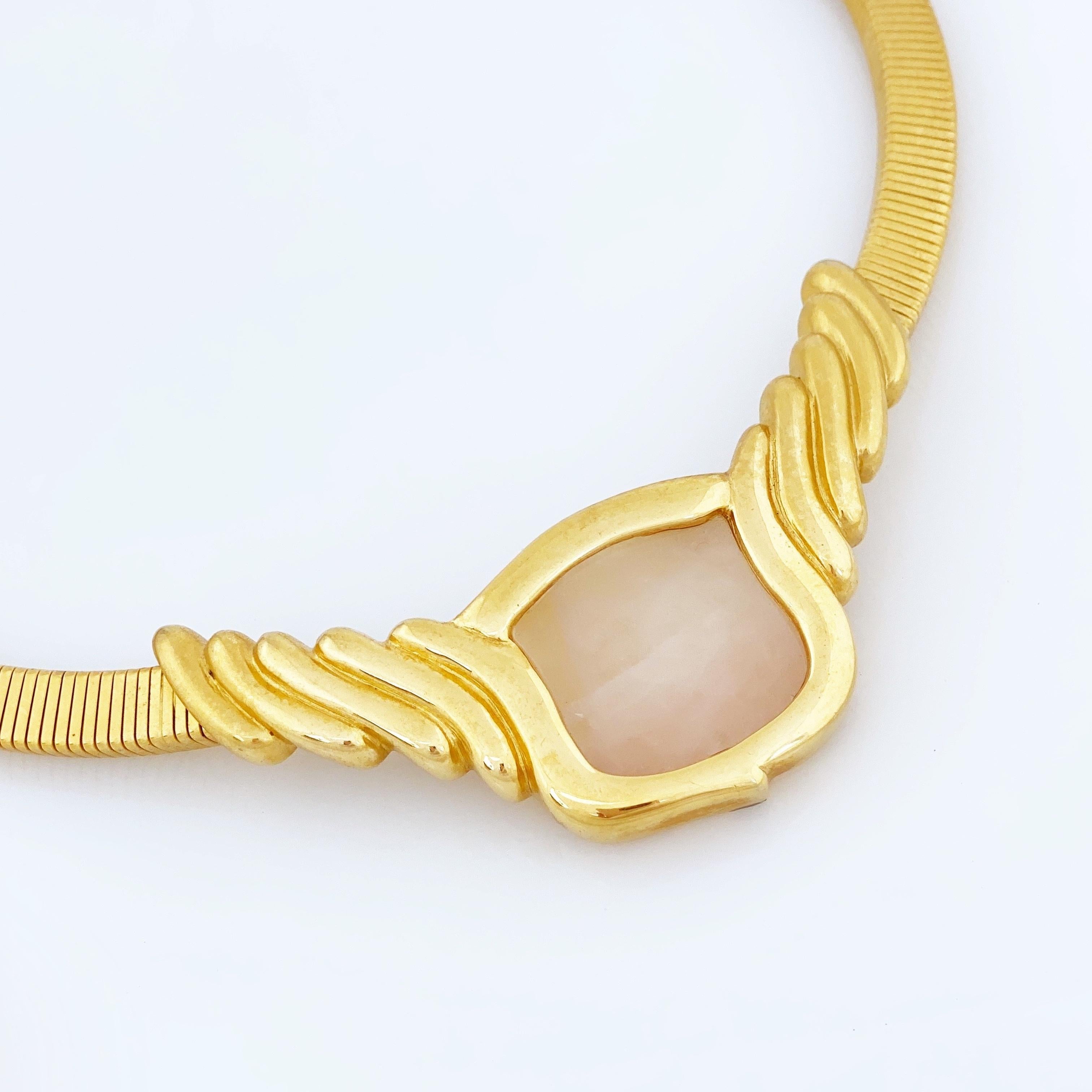 Modern Rose Quartz and Gold Omega Chunky Choker Necklace By Alexis Kirk, 1980s For Sale