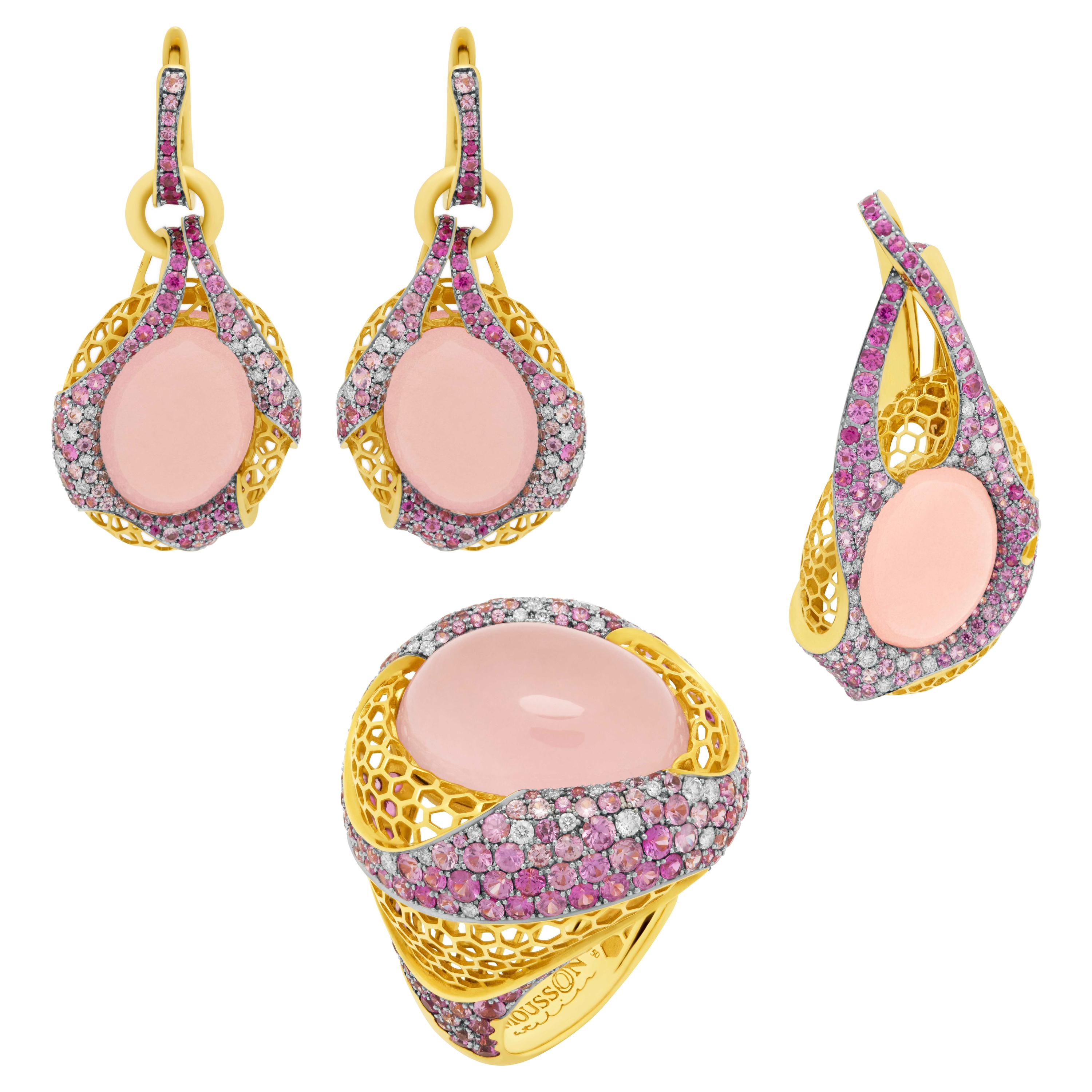 Rose Quartz Diamonds Pink Sapphires 18 Karat Yellow Gold Suite For Sale