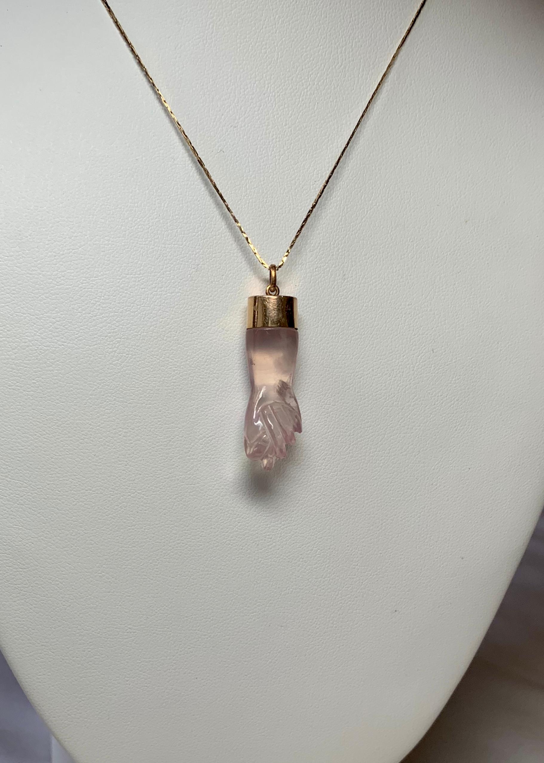 Rose Quartz Figa Pendant Lucky Charm 14 Karat Gold In Good Condition In New York, NY