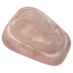 Bol de forme libre polie en quartz rose, cristal naturel, Brésil