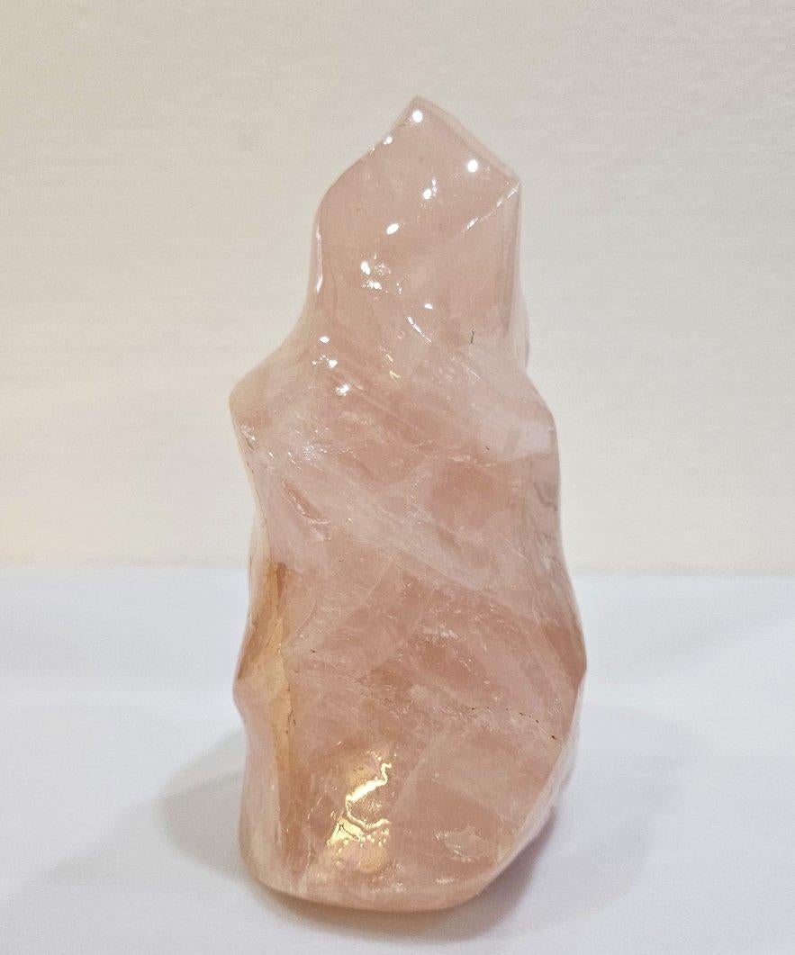 Escultura Llama de Cuarzo Rosa Natural Tallado - OFERTA DE CIERRE en venta 1