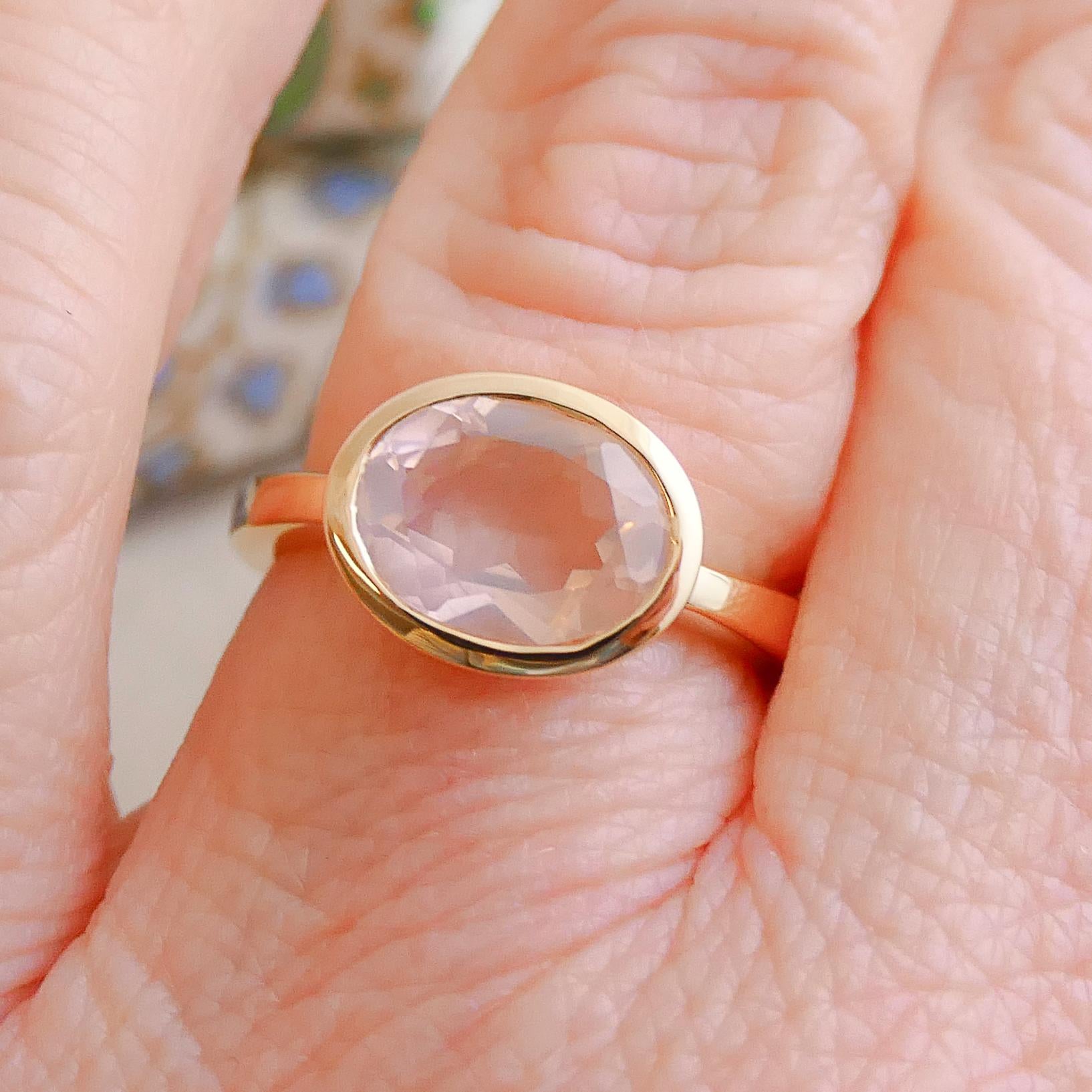 Rose Quartz Oval Gold Plated Sterling Silver Ring For Sale 2