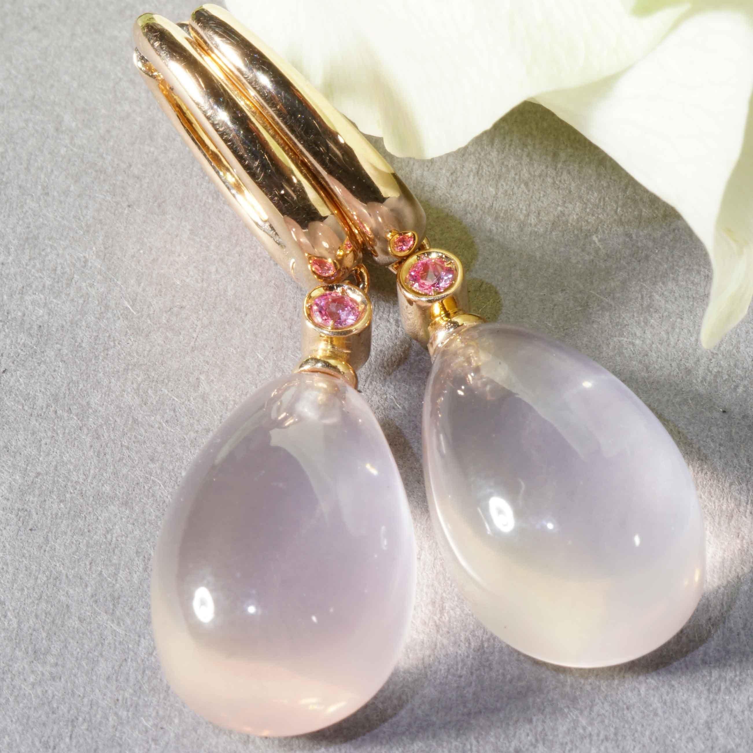 Pear Cut Rose Quartz Pink Saphire Earrings 20 ct modern Style made in Italy 35 x 10 mm For Sale