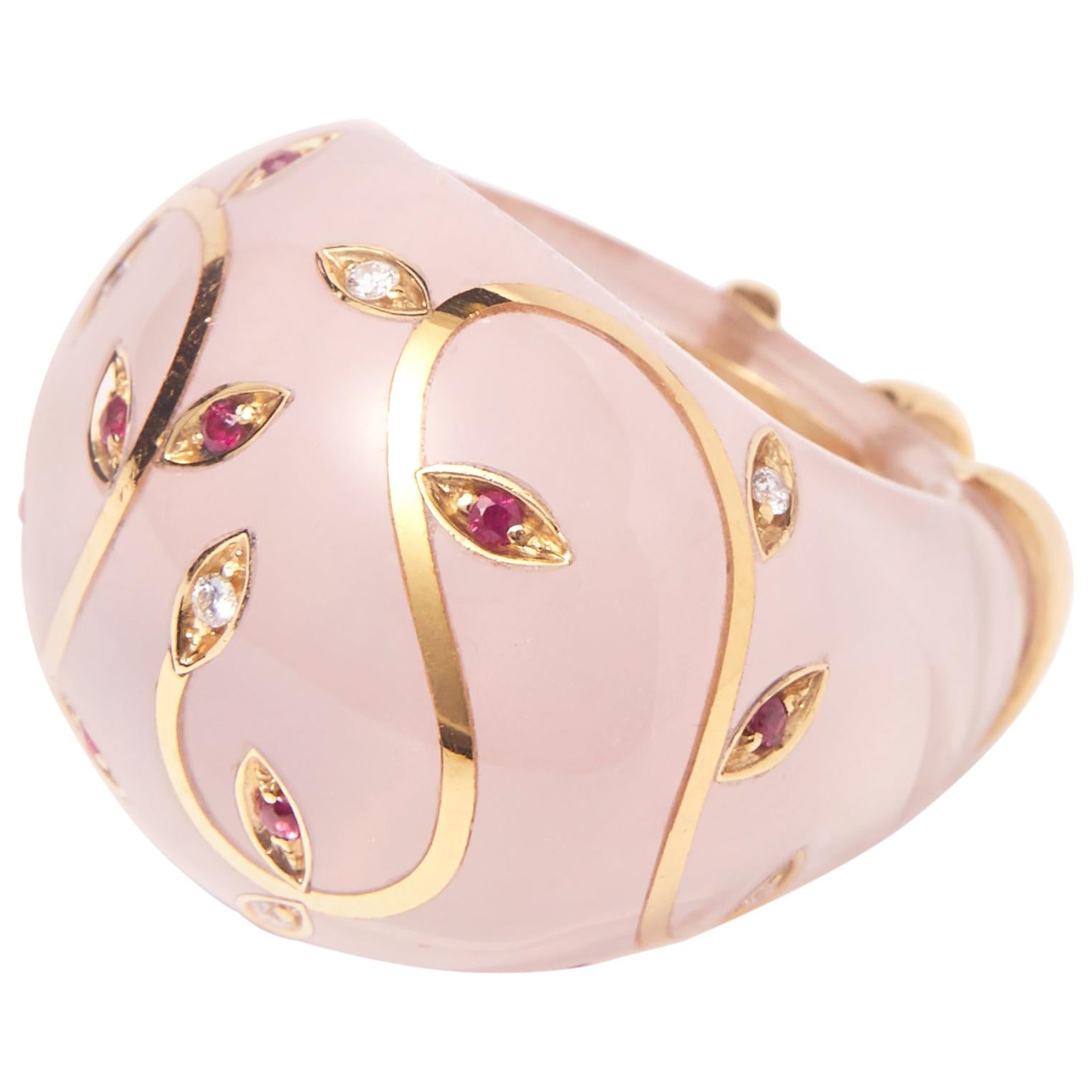 Rose Quartz Ring with Yellow Gold inlay set with Rubies and Diamonds For Sale