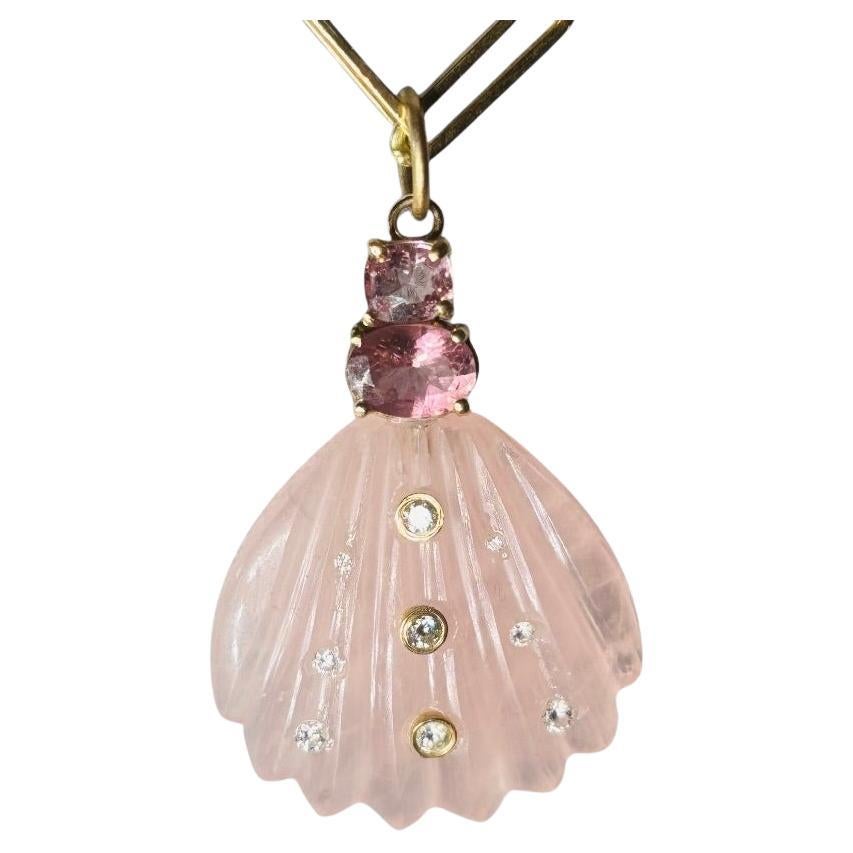 Pendentif coquillage en quartz rose avec diamants, spinelle rose et tourmaline rose
