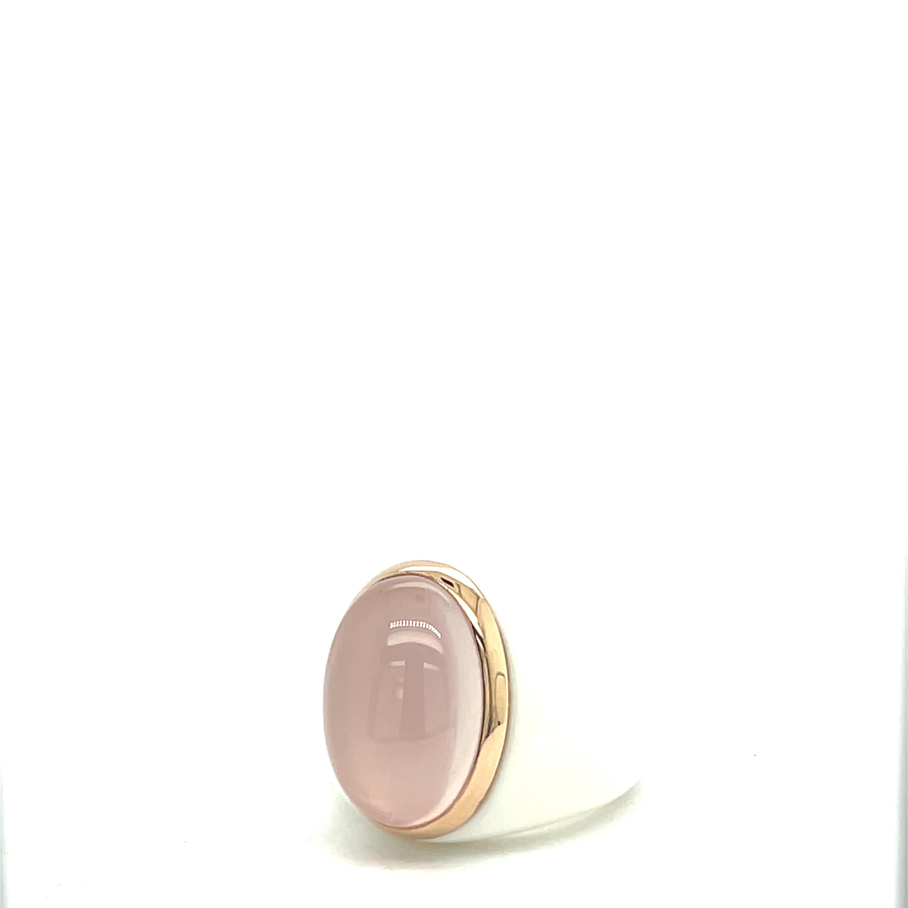 Oval Cut Rose Quartz & White Agate Ring For Sale