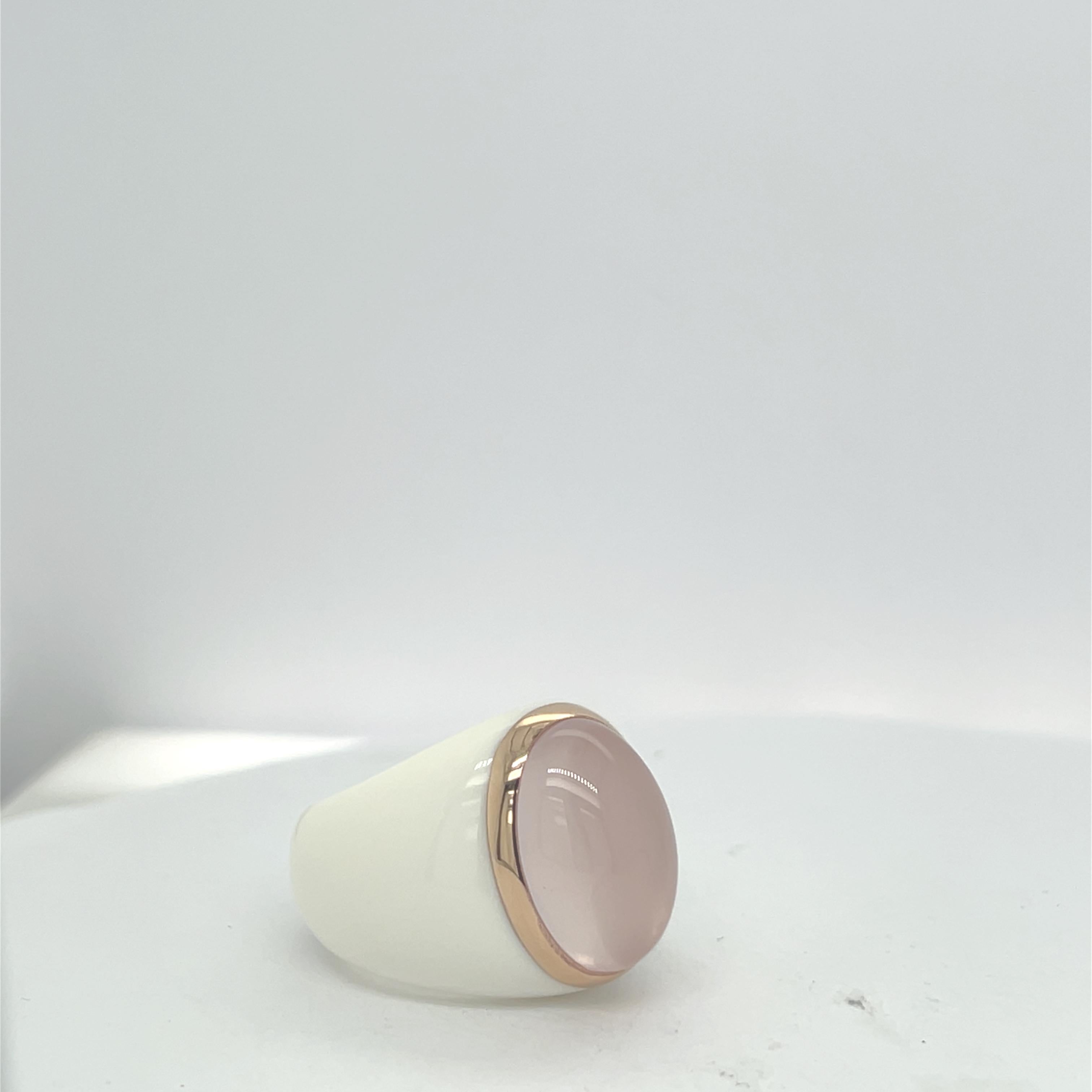Women's Rose Quartz & White Agate Ring For Sale
