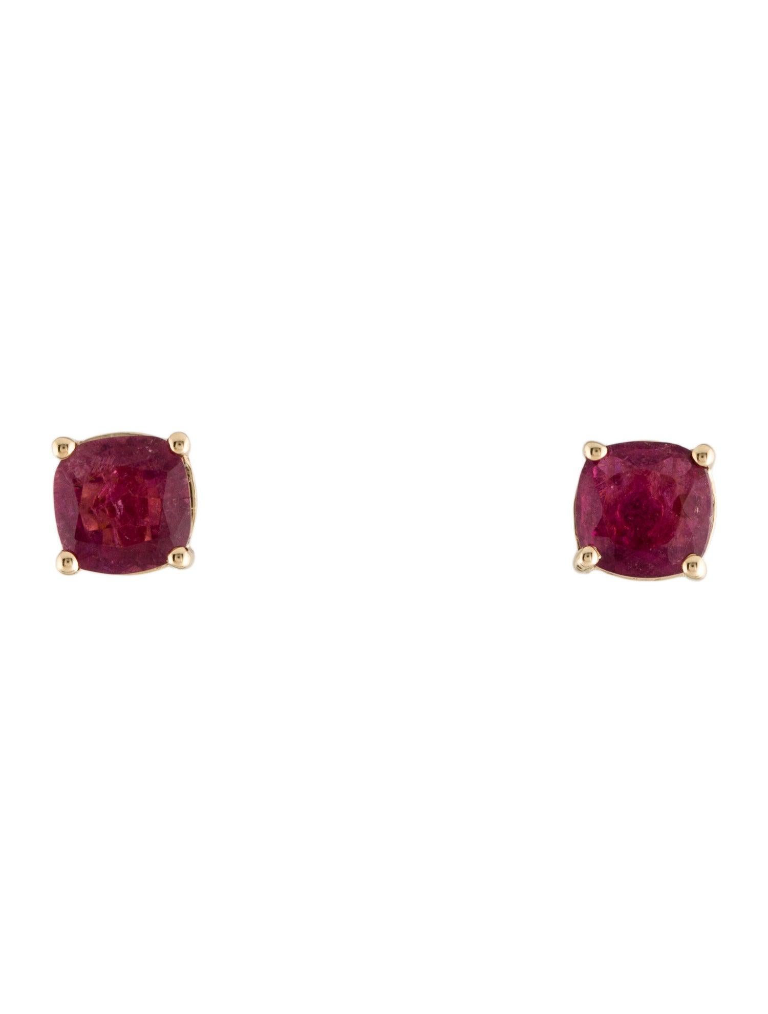 Exquisite 14K Tourmaline Stud Earrings - Stunning & Timeless Glamour Jewelry In New Condition For Sale In Holtsville, NY