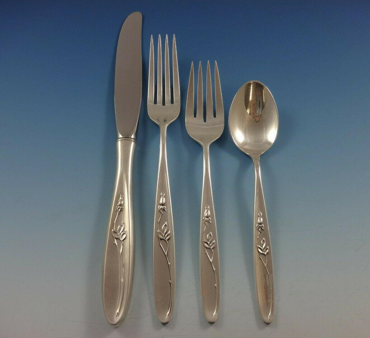 Rose Solitaire by Towle Sterling Silver Flatware Set for 12 Service 67 Pieces In Excellent Condition For Sale In Big Bend, WI