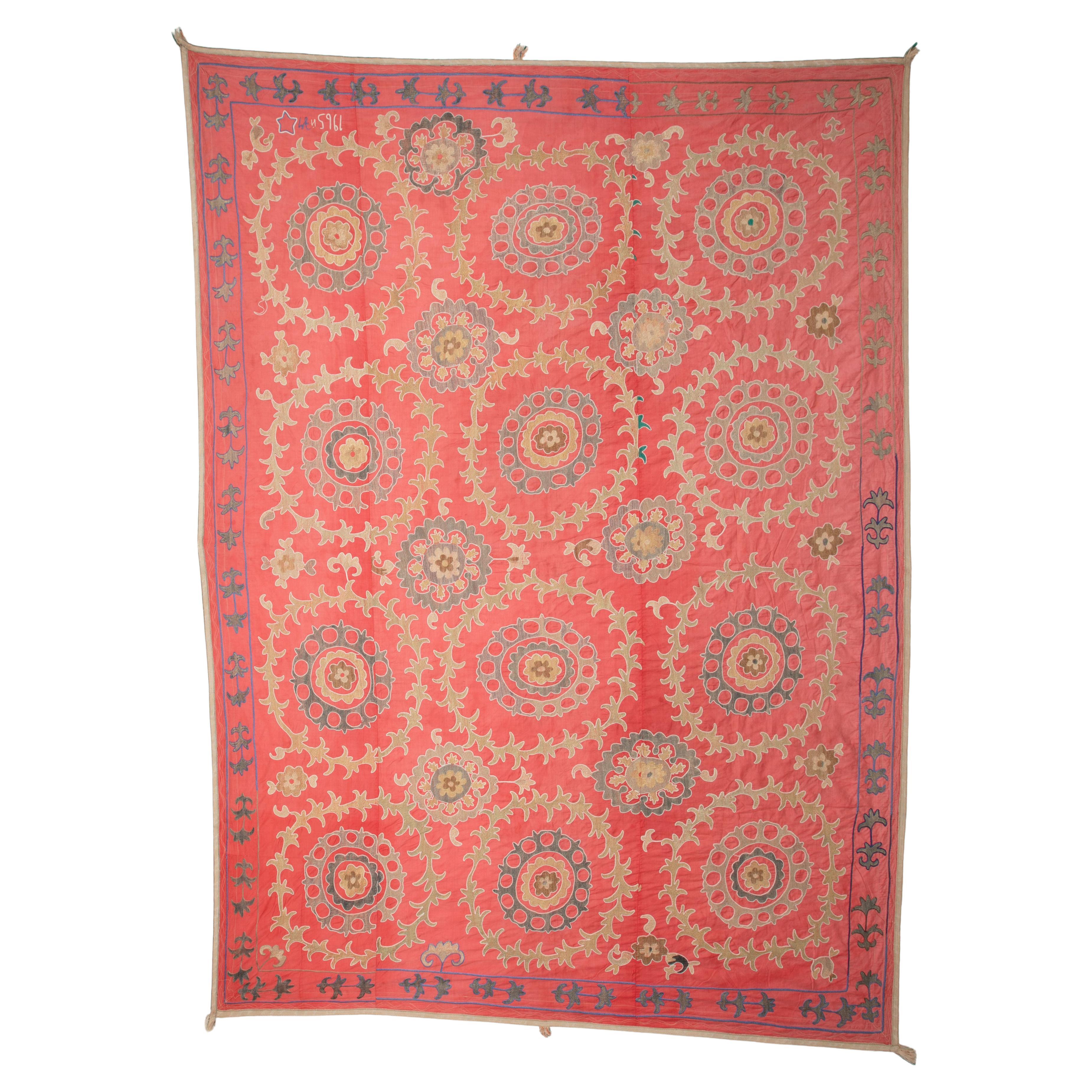Rose Suzani d'Ouzbékistan, 1970