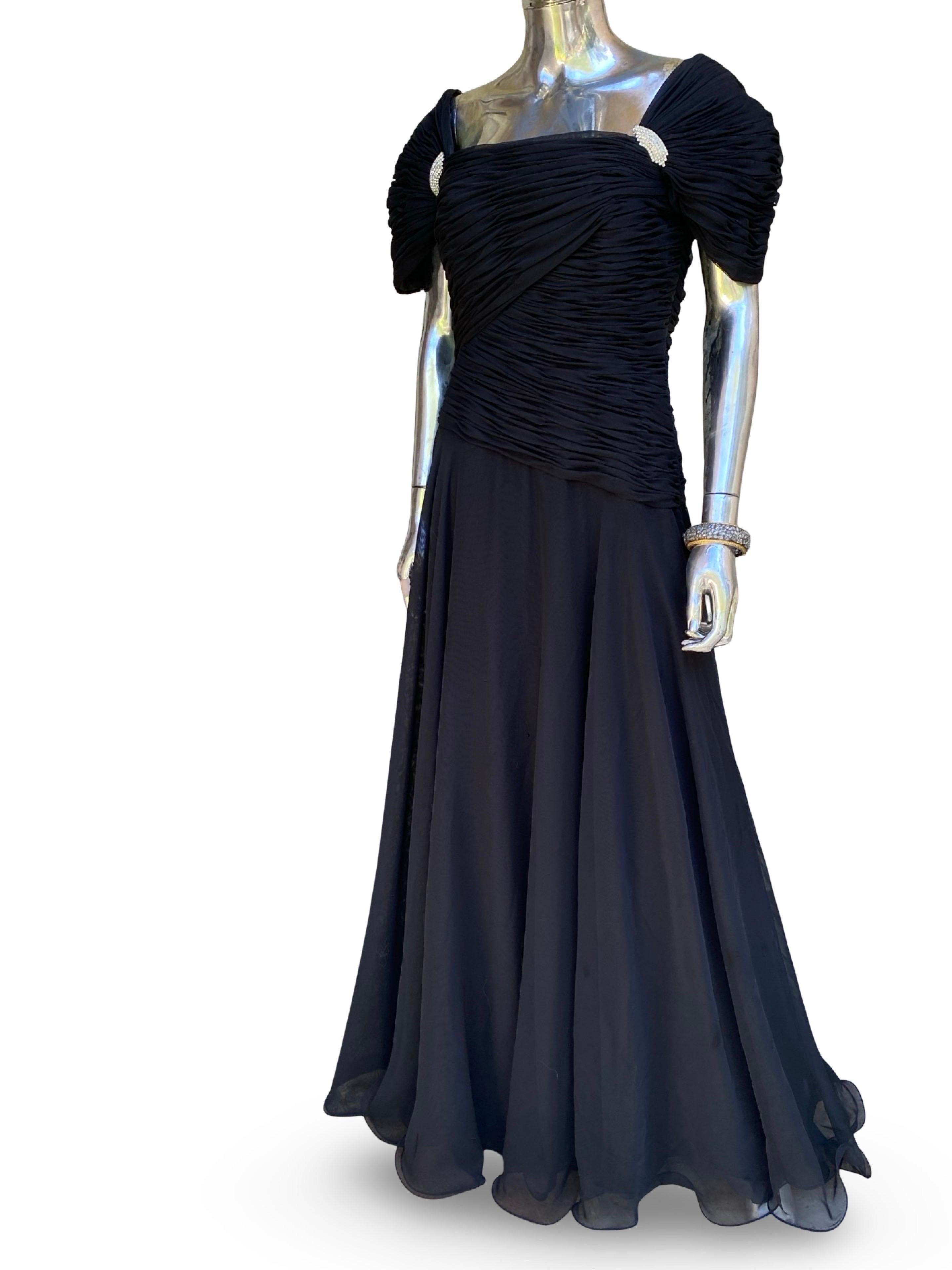 Rose TAFT Couture Soirée drapée en mousseline noire  Robe Rare Taille Plus 16 en vente 6
