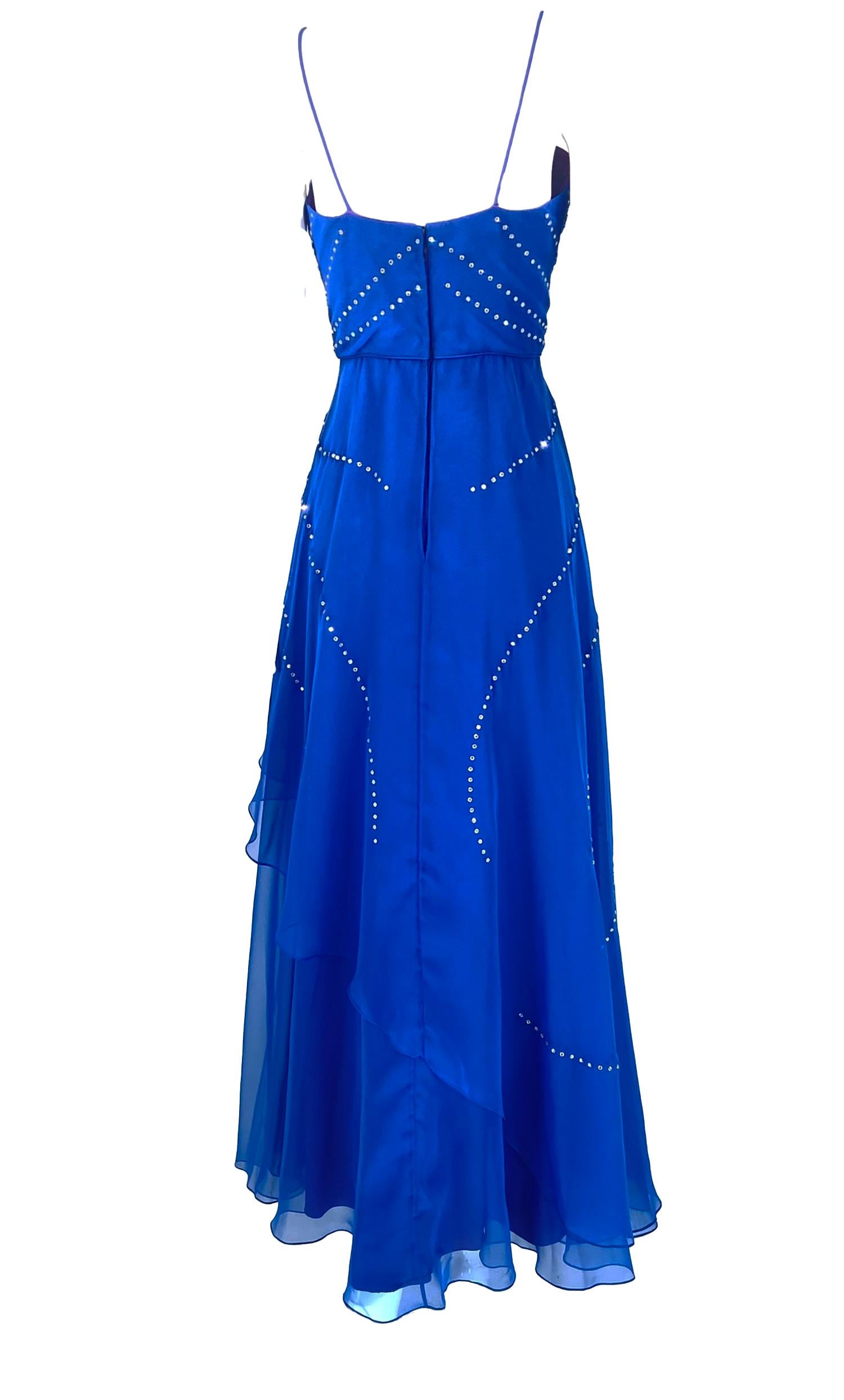 Robe de soirée Taft Couture en mousseline de soie bleu royal avec strass Sunburst (années 1970) Pour femmes en vente