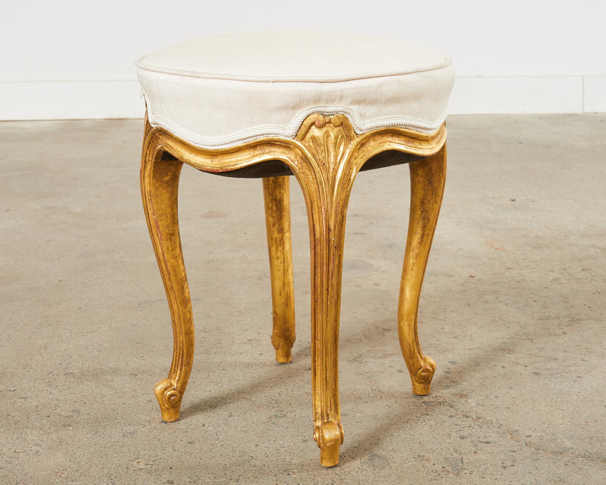 Rose Tarlow French Provincial Style Giltwood Carved Footstool In Good Condition For Sale In Rio Vista, CA