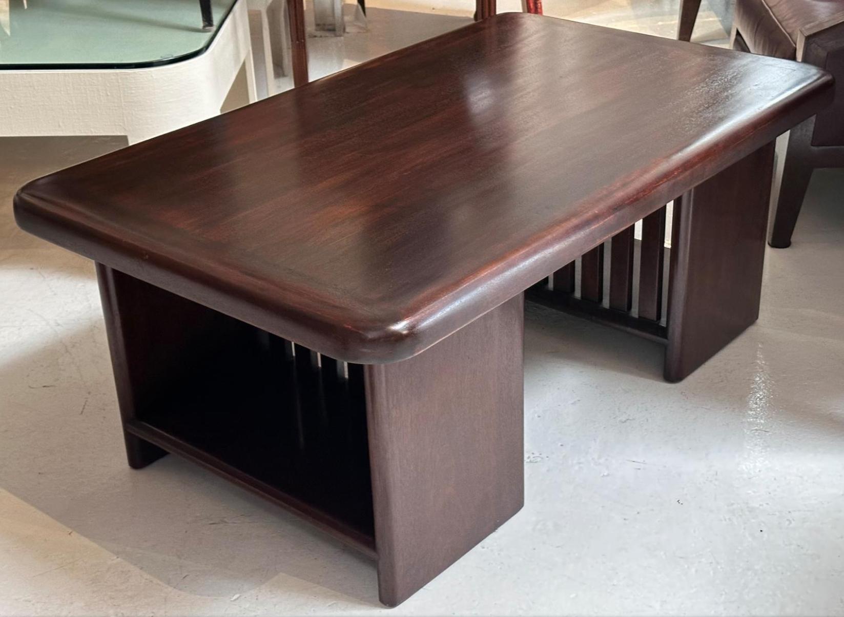 Table basse Chapel Hill de Melrose House Rose Tarlow en vente 1