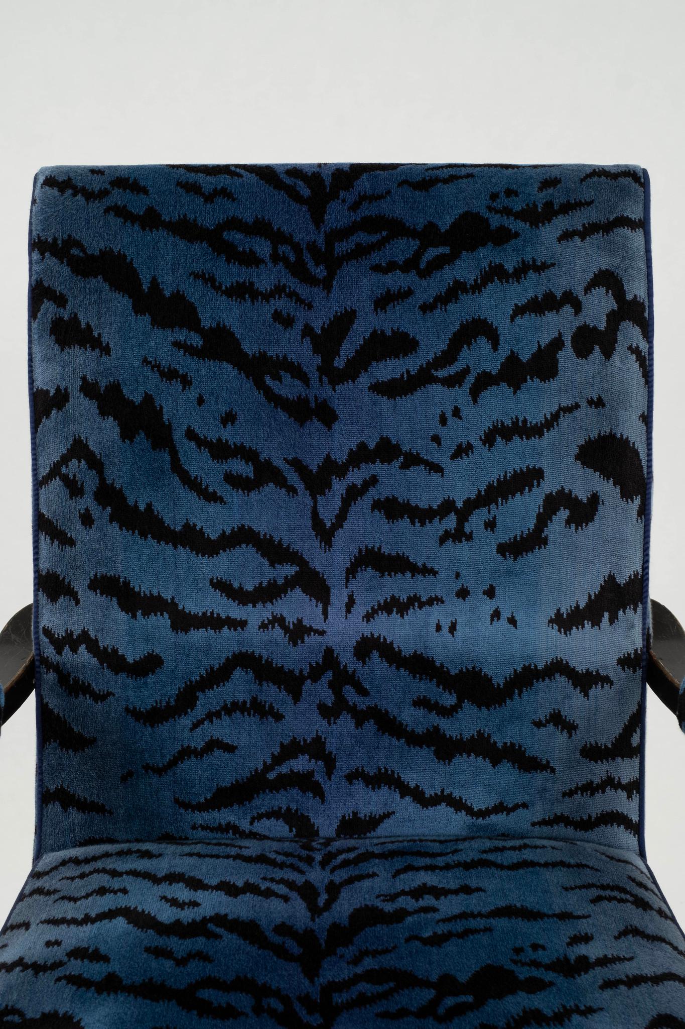 Rose Tarlow Melrose House Puccini Blue Scalamandré Tigre Velvet Armchair(s) For Sale 4