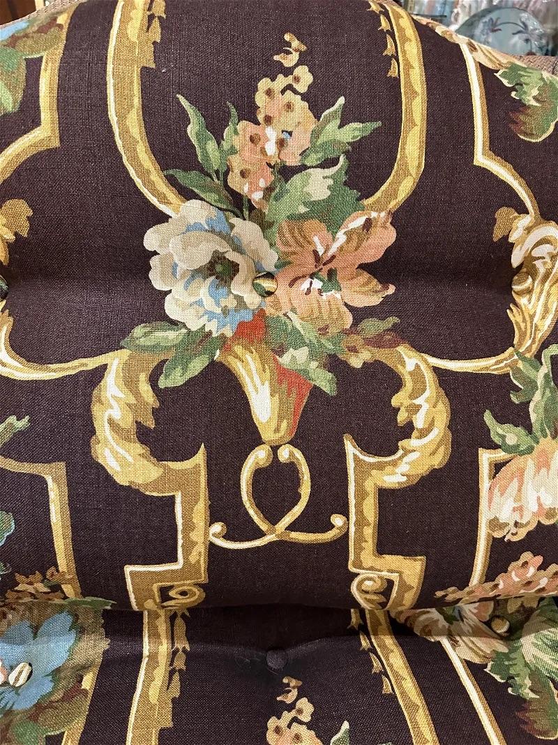 Fin du 20e siècle Chaise longue Melrose House en raphia rose avec toile Schumacher en vente
