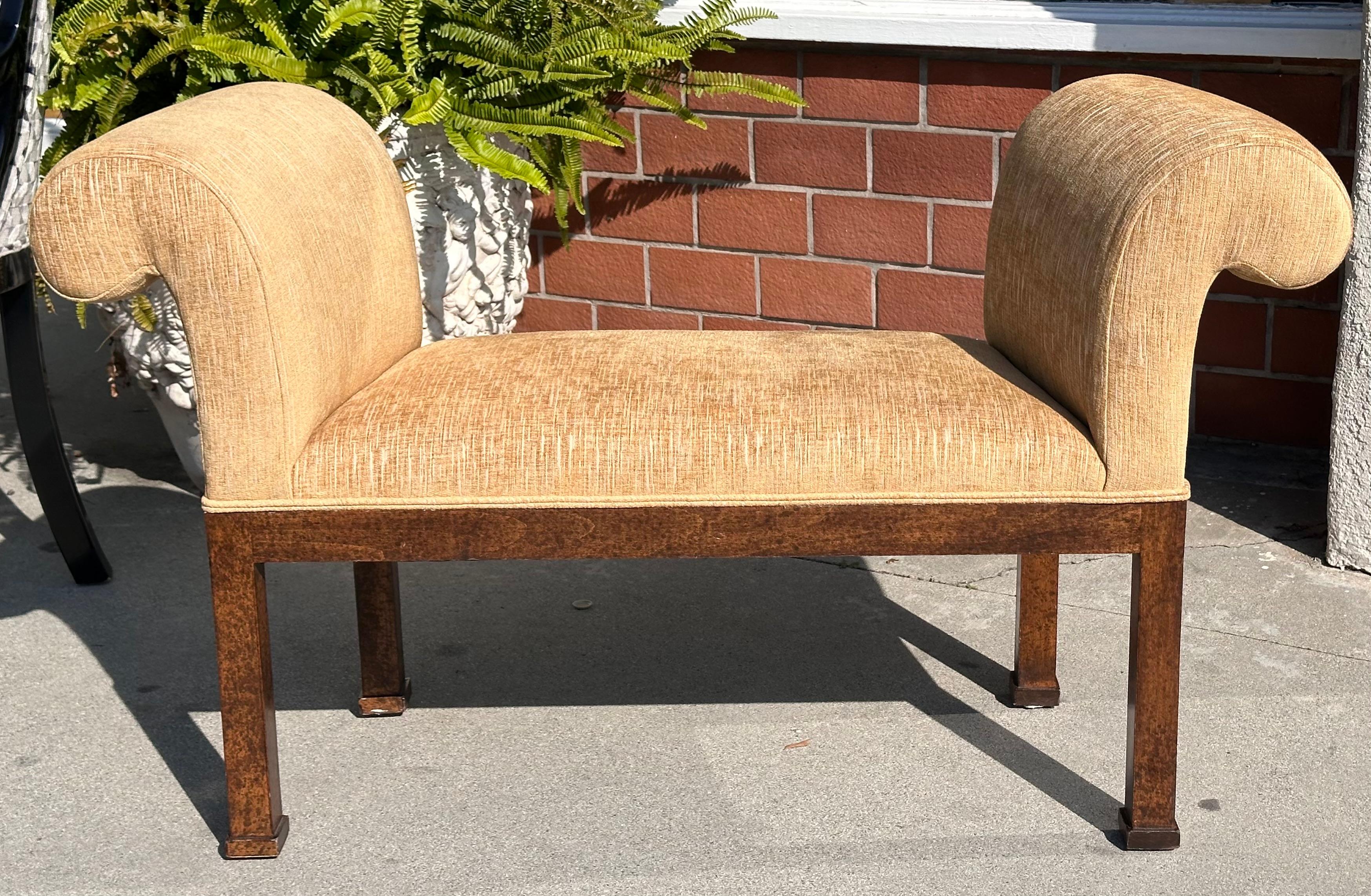 Rose Tarlow Roll Arm Tapered Derbyshire Bench W Oil Drop Lacquer Finish In Good Condition For Sale In LOS ANGELES, CA