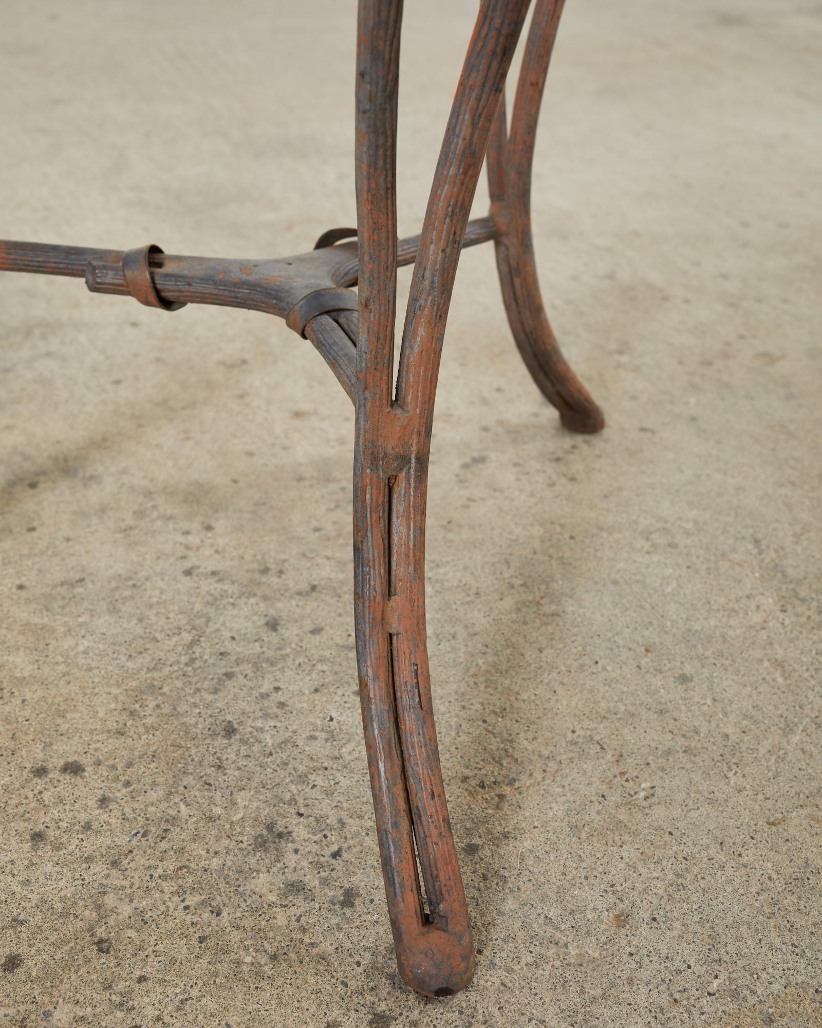 Rose Tarlow Style Twig Iron Garden Drinks Table In Distressed Condition For Sale In Rio Vista, CA